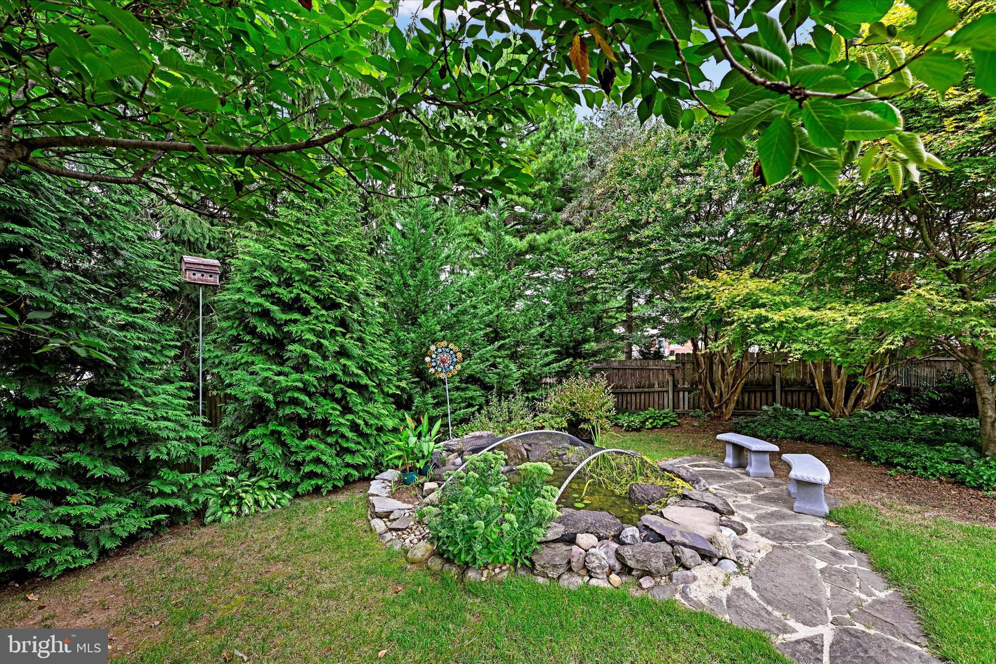 NORTHAMPTON - Residential