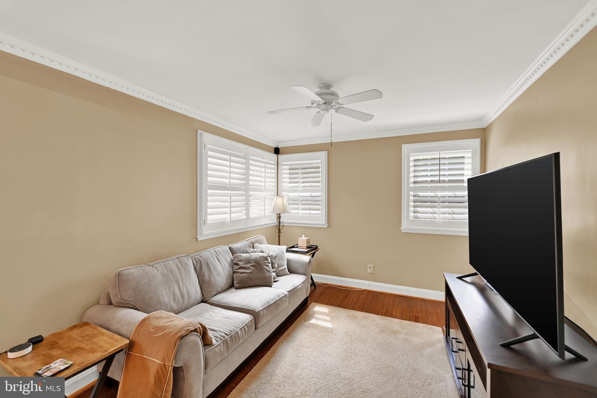 NORTHAMPTON - Residential