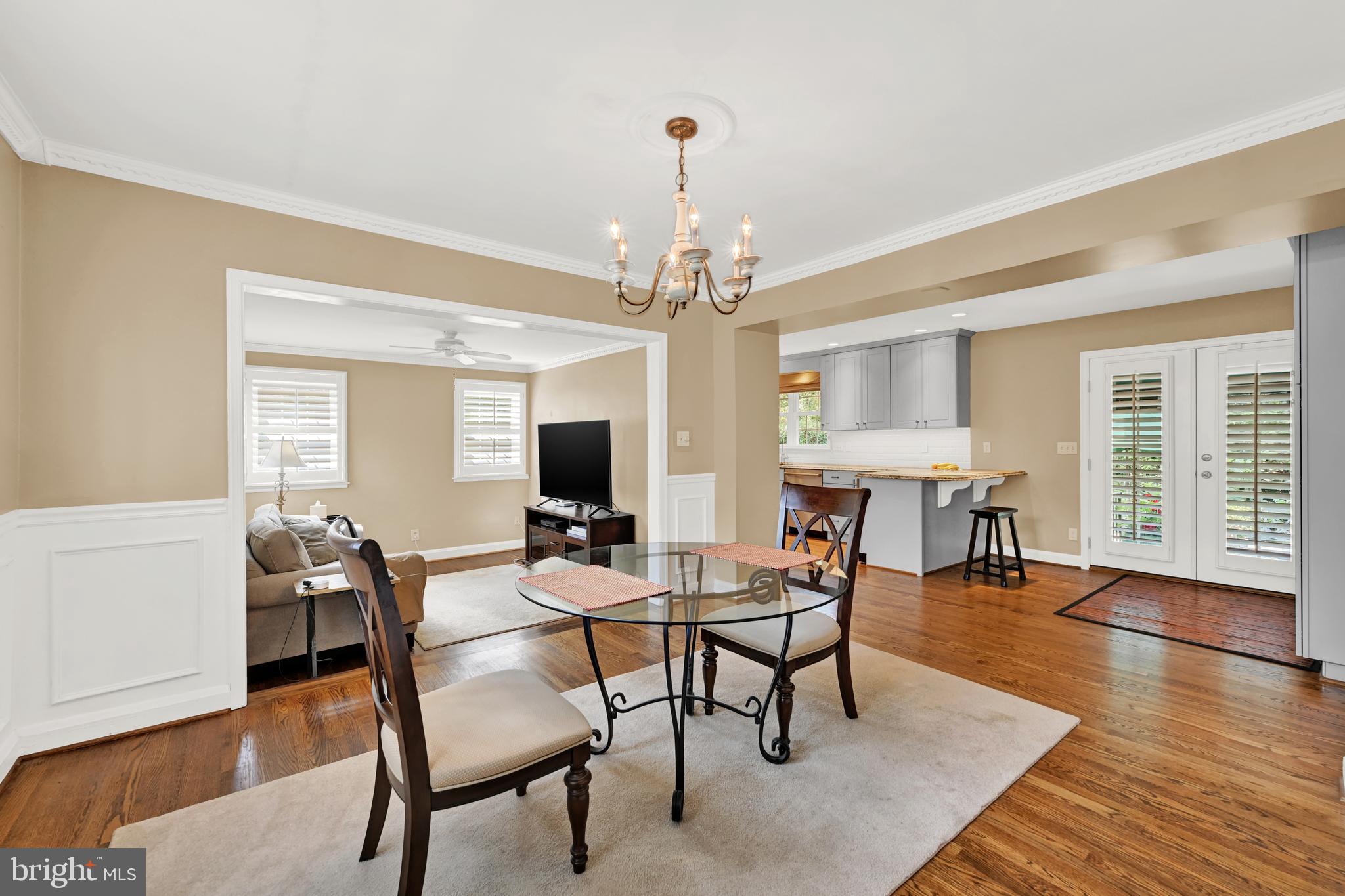 NORTHAMPTON - Residential