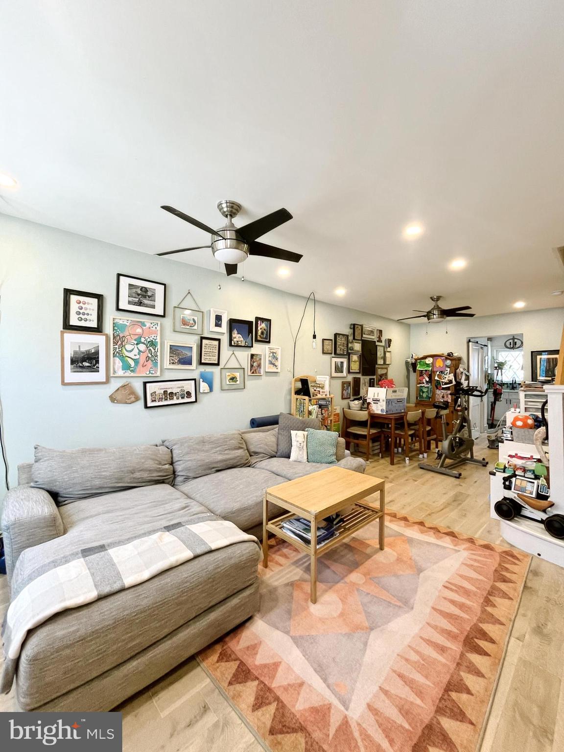 DICKINSON NARROWS - Residential Lease