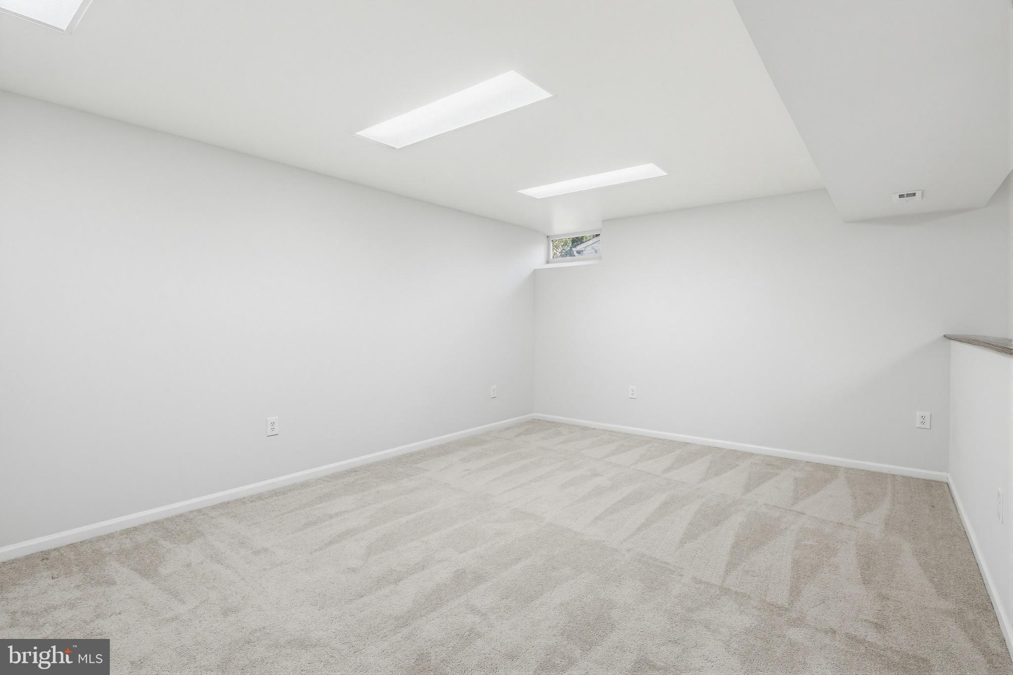 DORSEY HALL - Residential