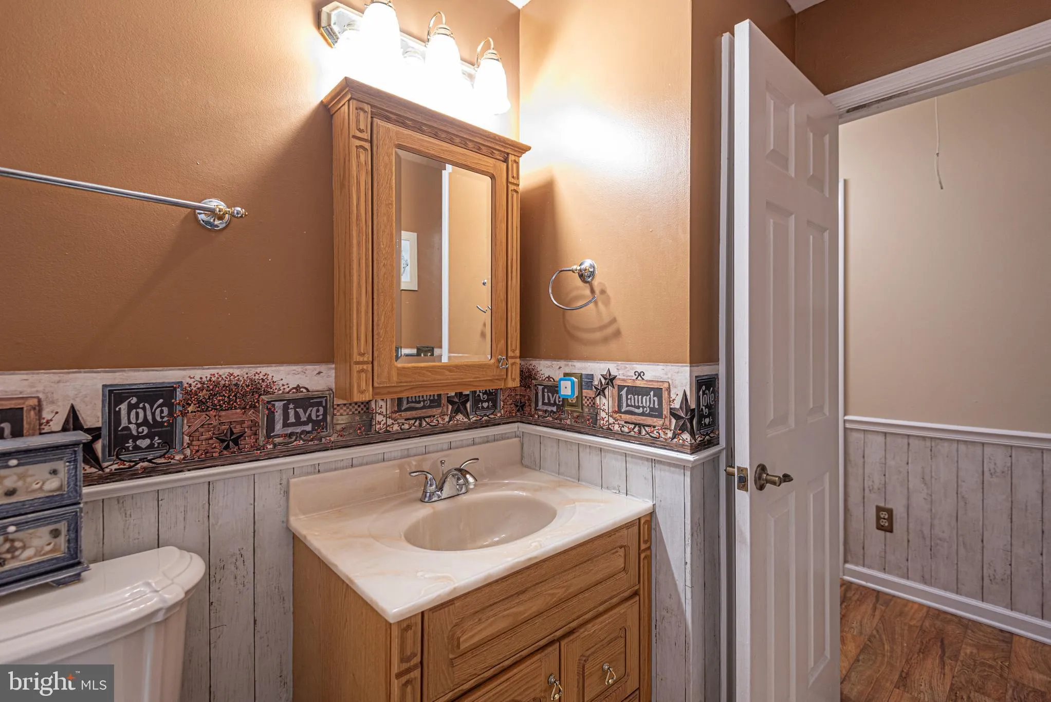 Snow Hill, Maryland 21863, United States, 3 Bedrooms Bedrooms, ,2 BathroomsBathrooms,Residential,Coming Soon,219929