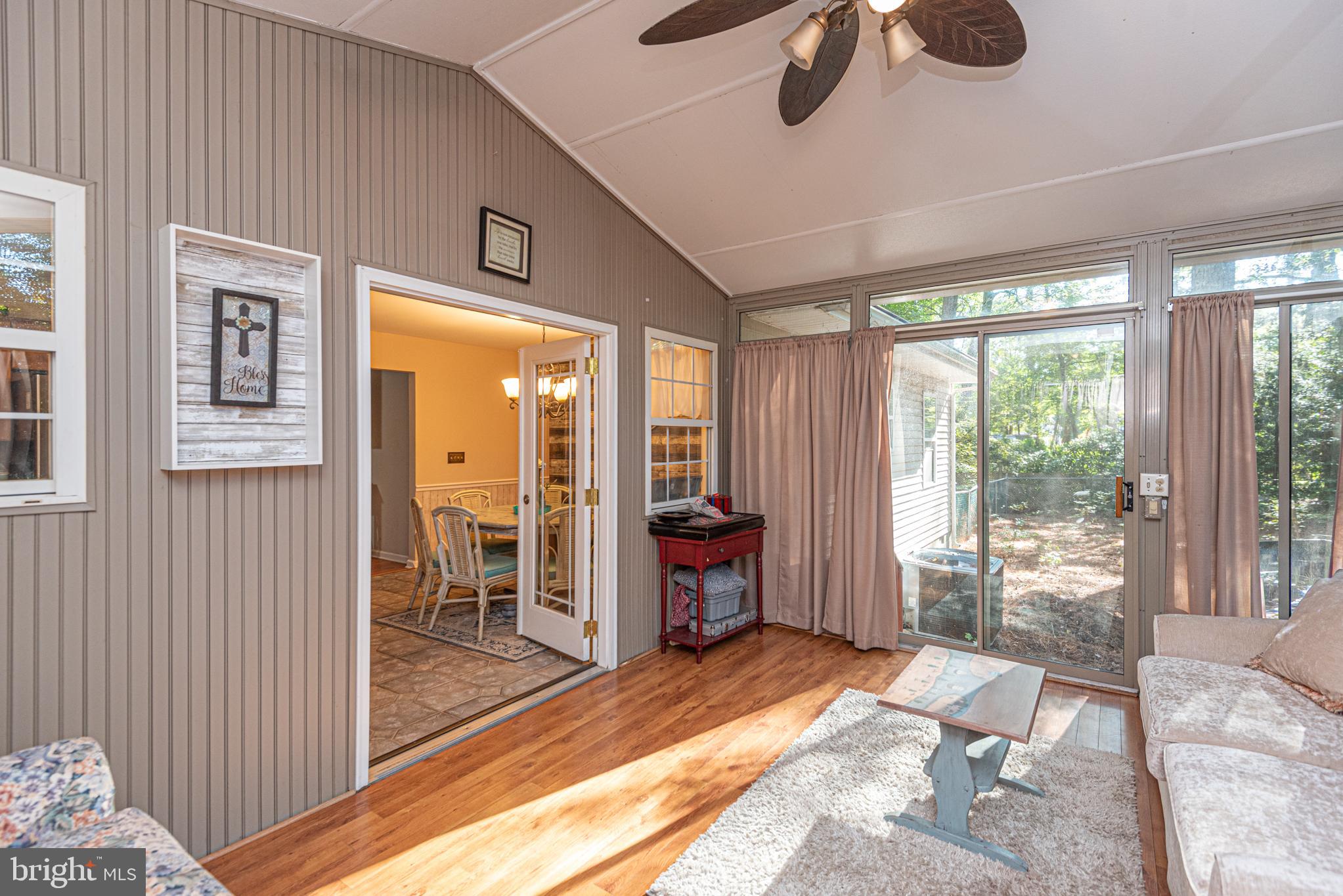 NASSAWANGO HILLS - Residential