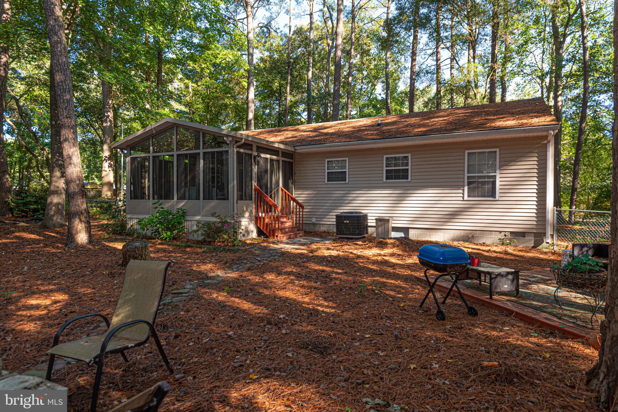 NASSAWANGO HILLS - Residential