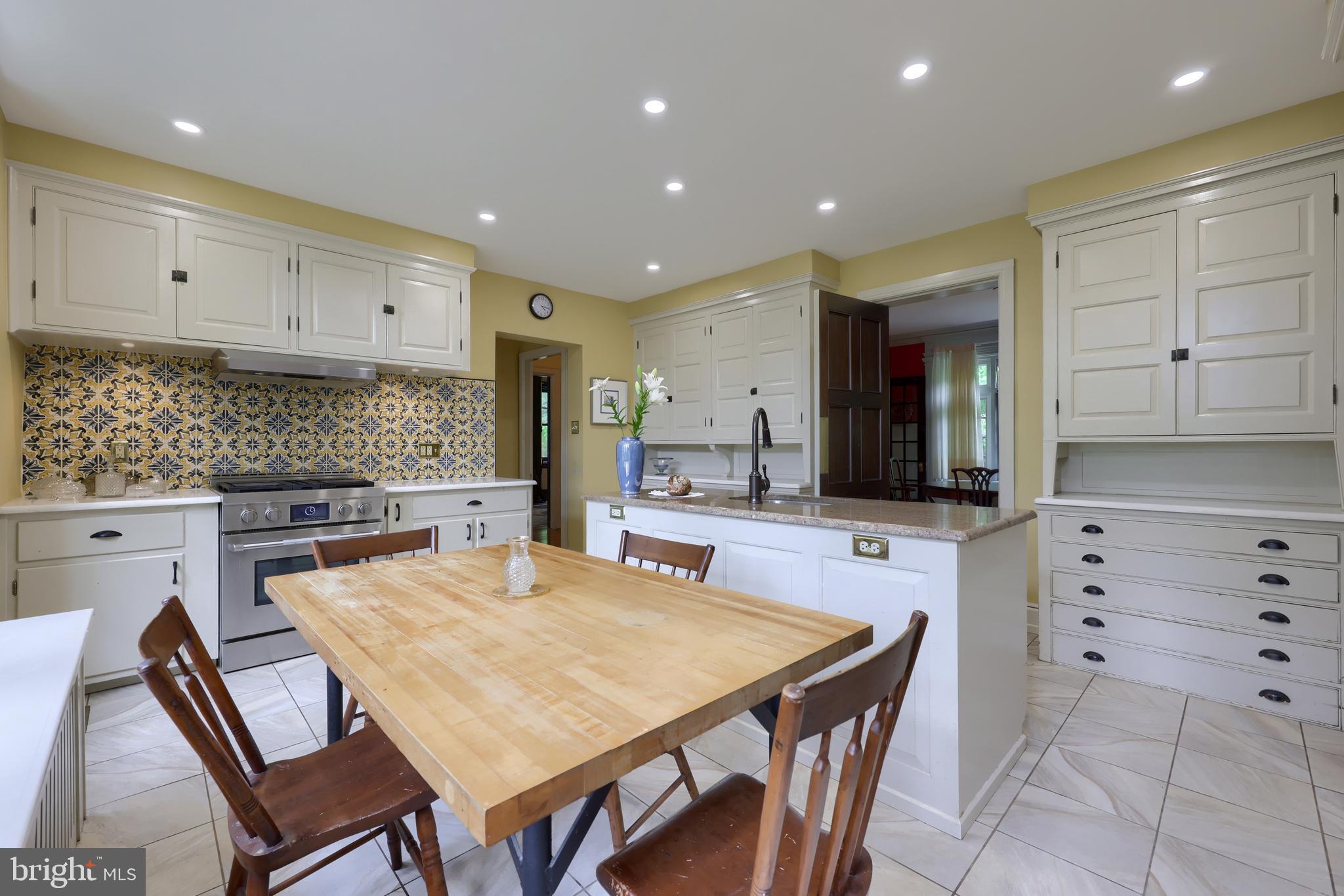 WYNDHAM HILLS - Residential