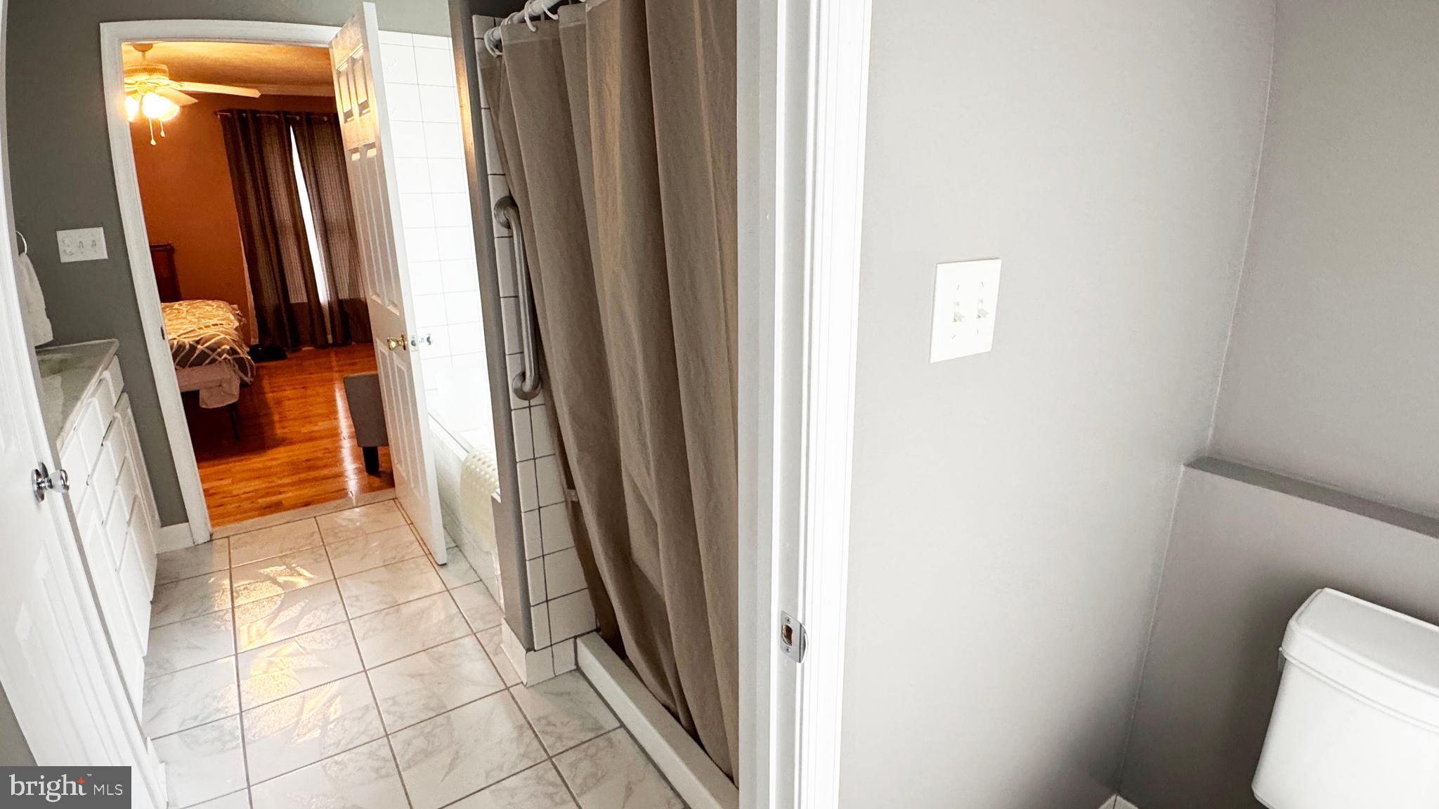 VILLAGE OF ELK RIDGE - Residential