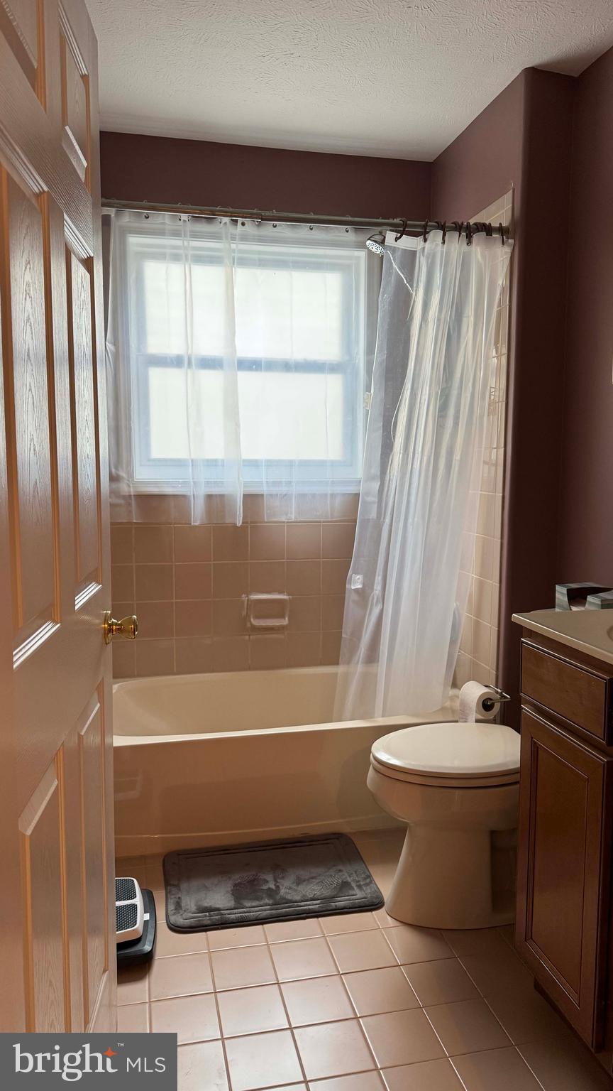 VILLAGE OF ELK RIDGE - Residential