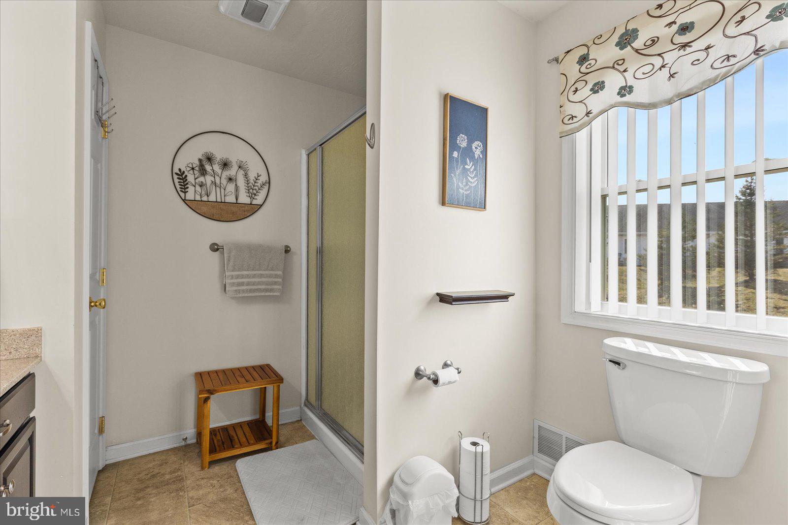 LAUREL MANOR - Residential