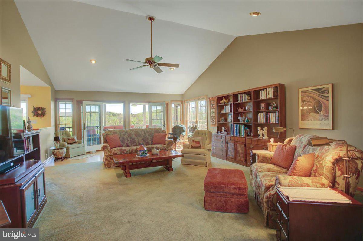 PENN NATIONAL - Residential