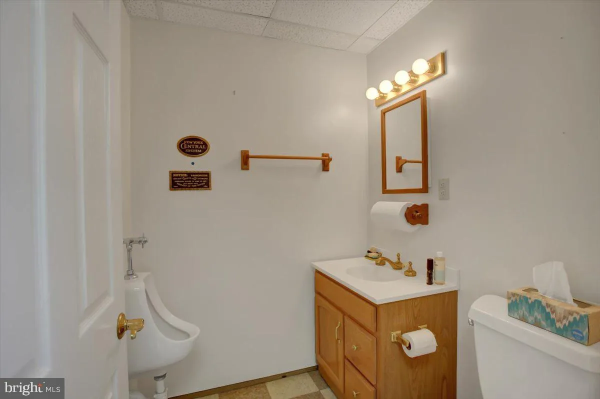 Fayetteville, Pennsylvania 17222, United States, 3 Bedrooms Bedrooms, ,3 BathroomsBathrooms,Residential,Pending,119469