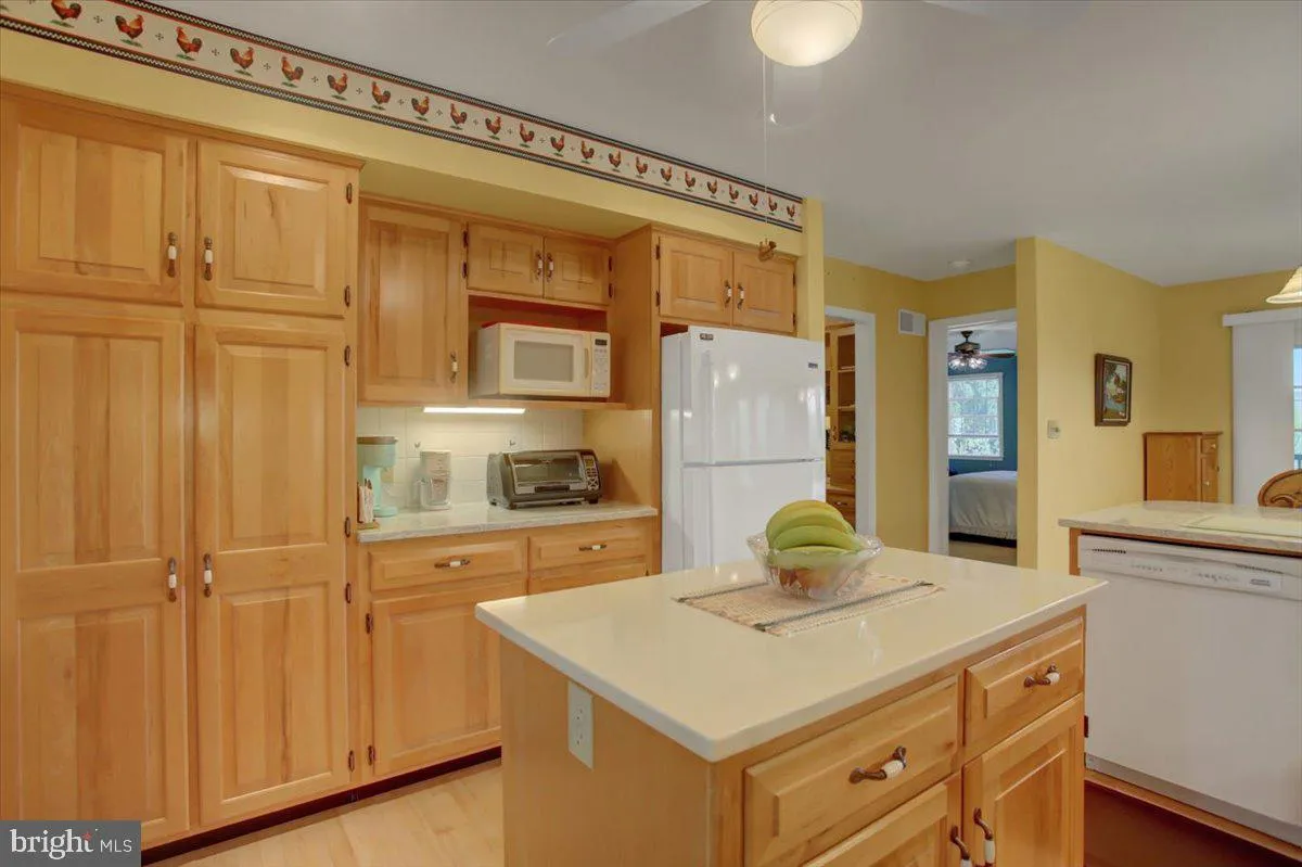 Fayetteville, Pennsylvania 17222, United States, 3 Bedrooms Bedrooms, ,3 BathroomsBathrooms,Residential,Pending,119469