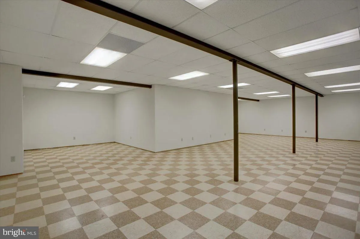 Fayetteville, Pennsylvania 17222, United States, 3 Bedrooms Bedrooms, ,3 BathroomsBathrooms,Residential,Pending,119469