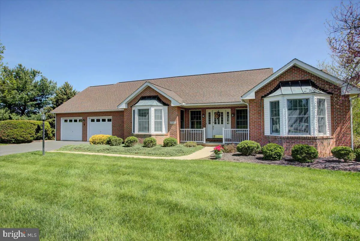 Fayetteville, Pennsylvania 17222, United States, 3 Bedrooms Bedrooms, ,3 BathroomsBathrooms,Residential,Pending,119469