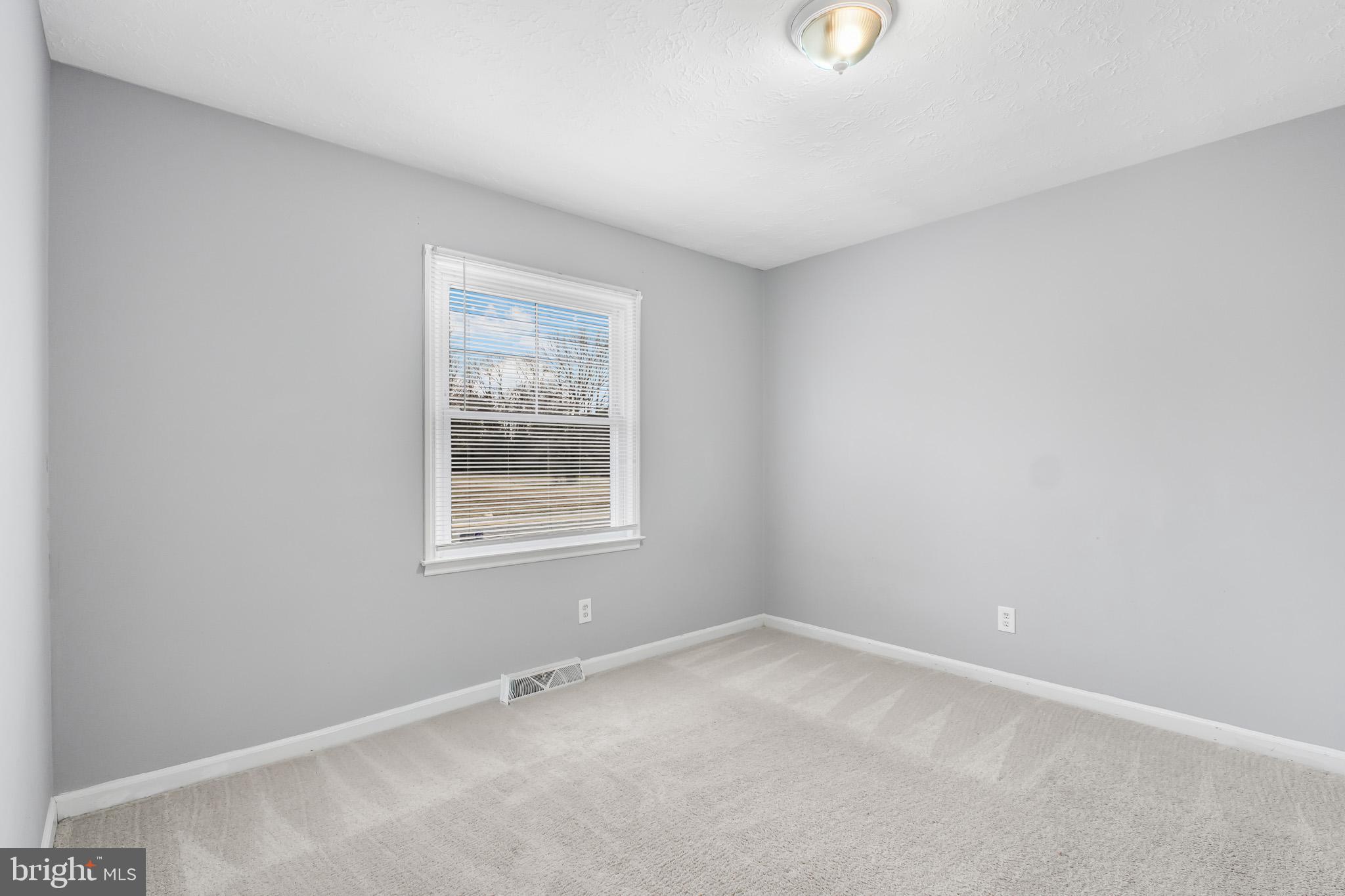 GRAFTON VILLAGE - Residential Lease