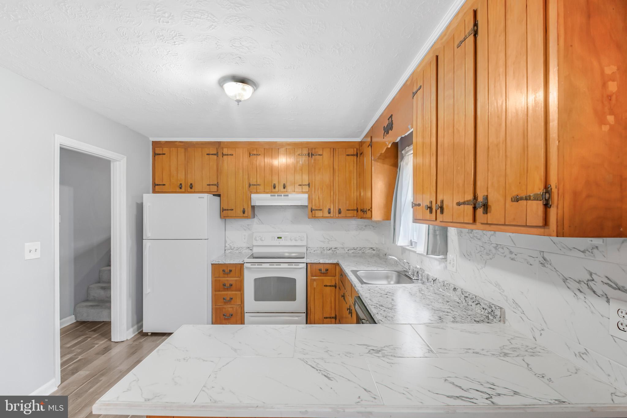 GRAFTON VILLAGE - Residential Lease