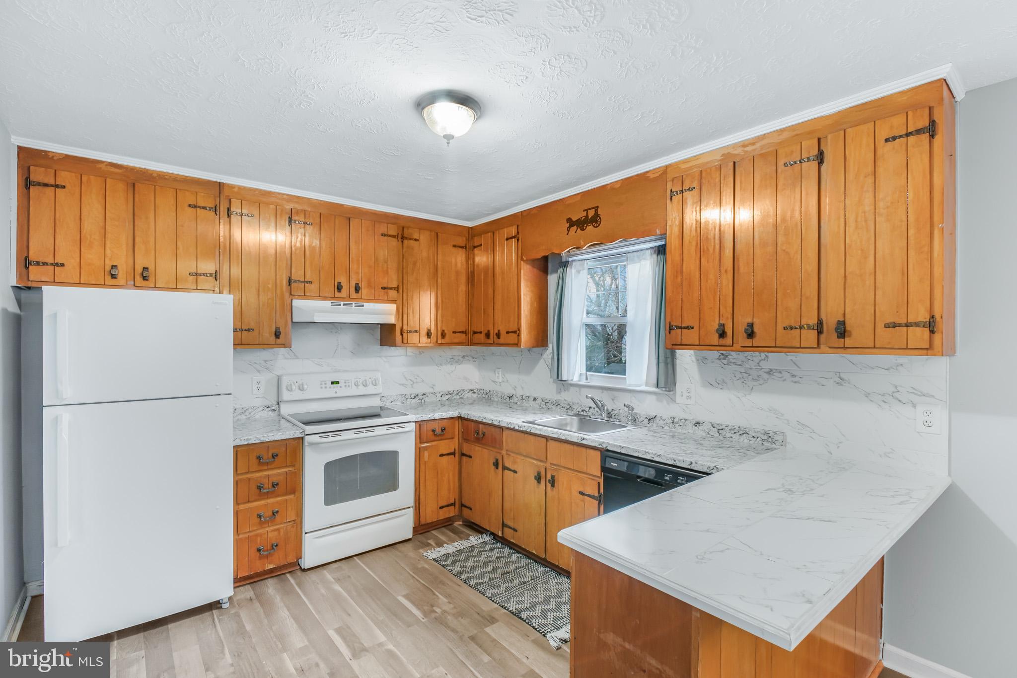 GRAFTON VILLAGE - Residential Lease