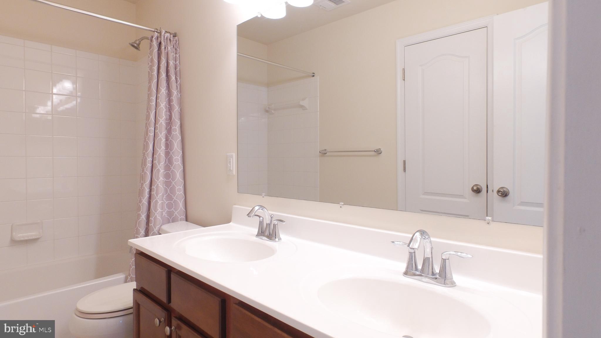 FAIRWOOD-PHASE 2-PLAT 10 - Residential