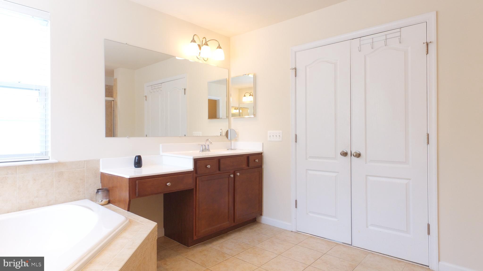 FAIRWOOD-PHASE 2-PLAT 10 - Residential