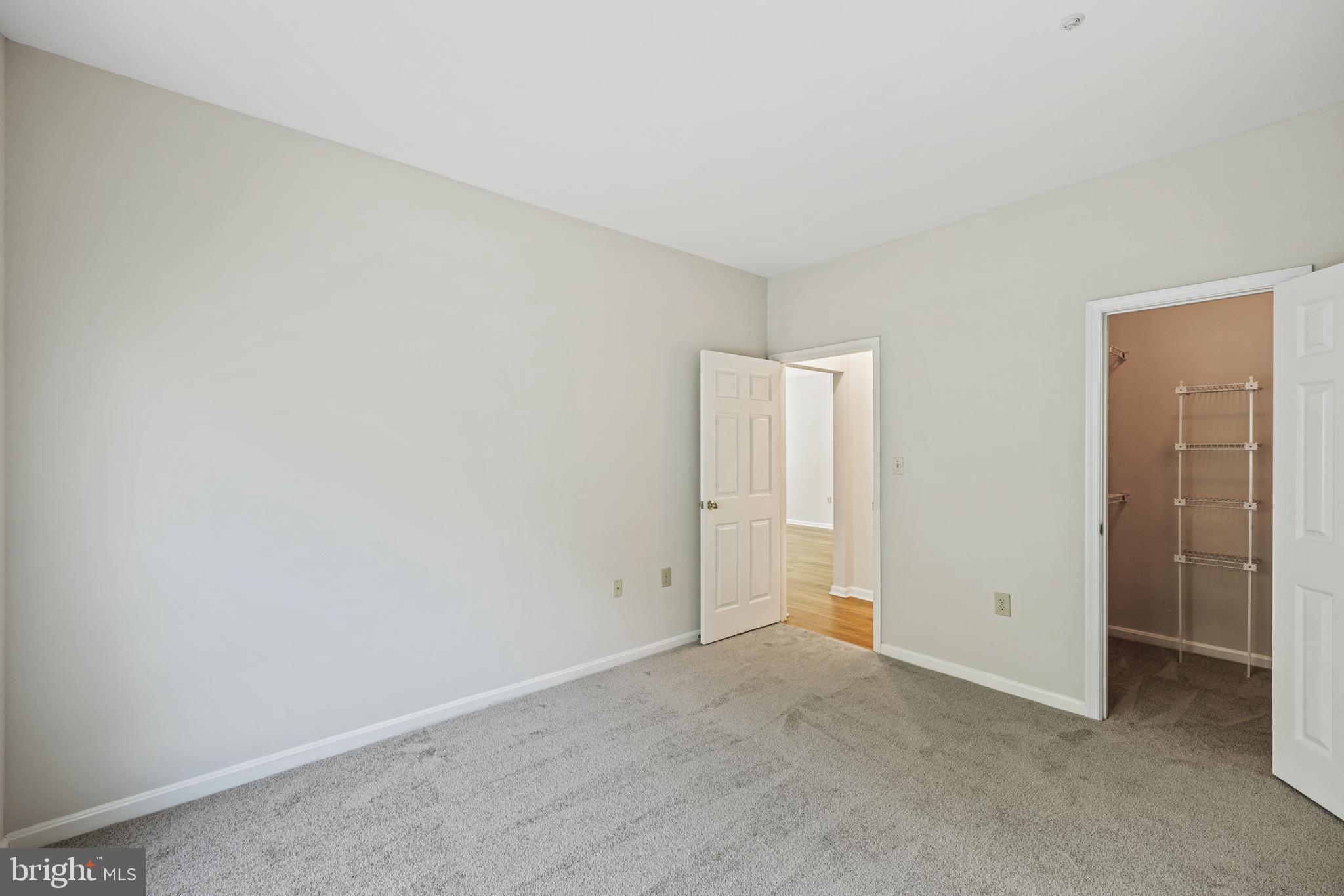 RUSSETT - Residential Lease