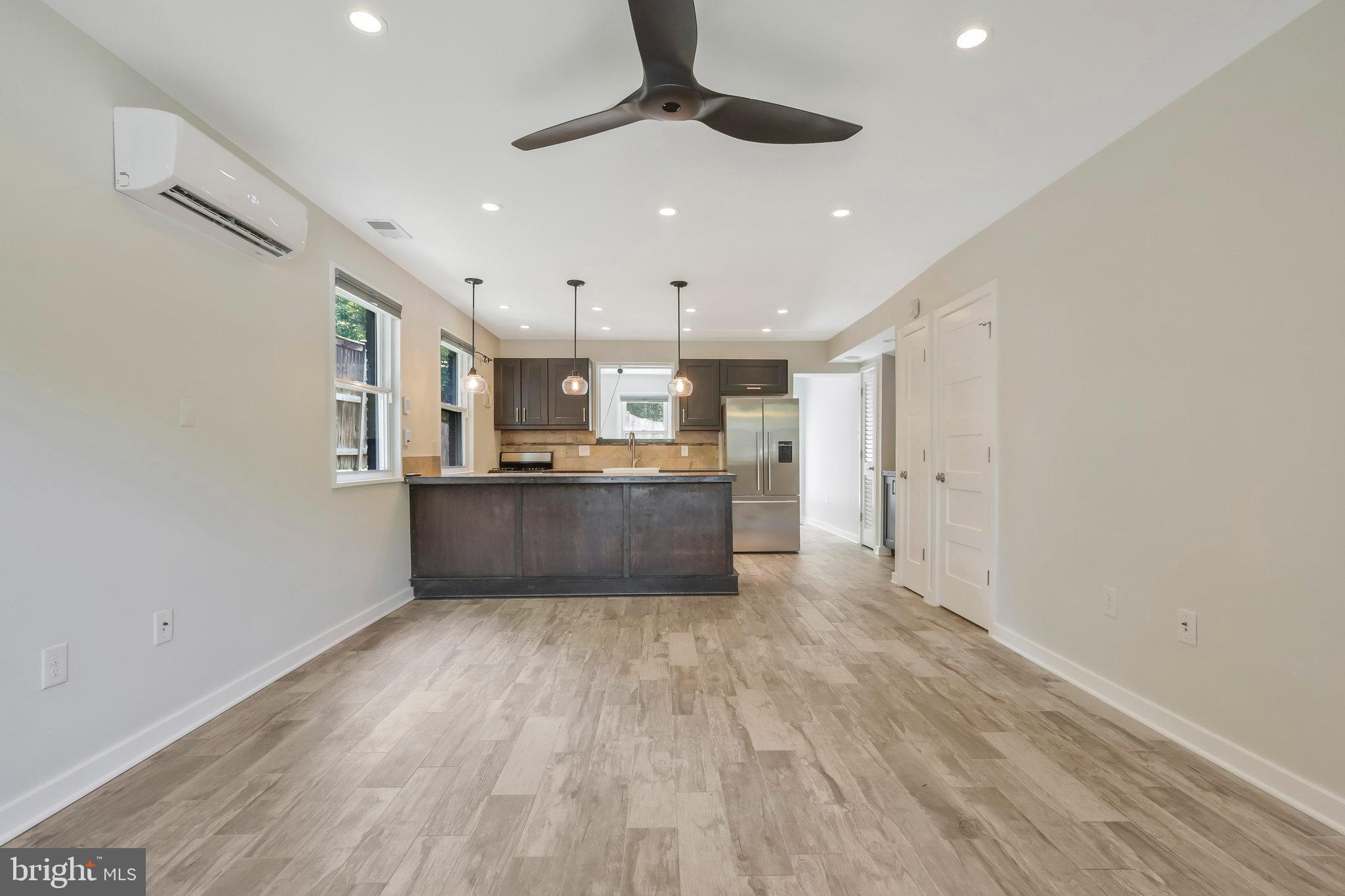 ROSEMONT - Residential Lease