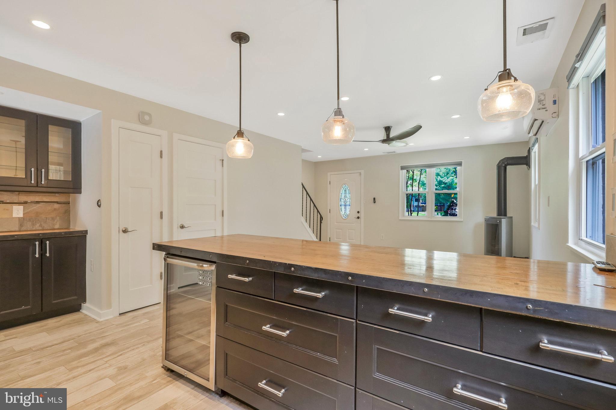 ROSEMONT - Residential Lease