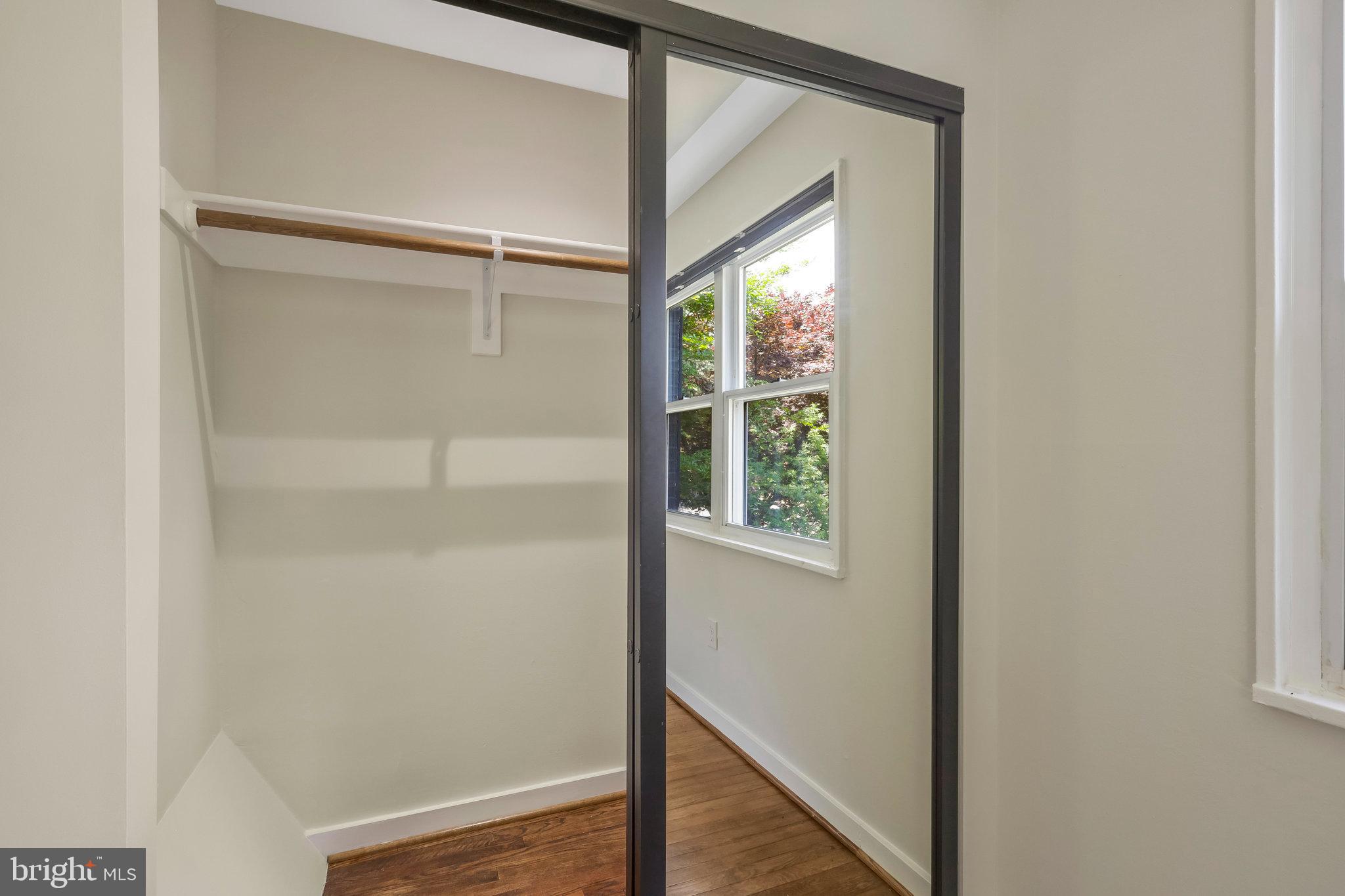 ROSEMONT - Residential Lease