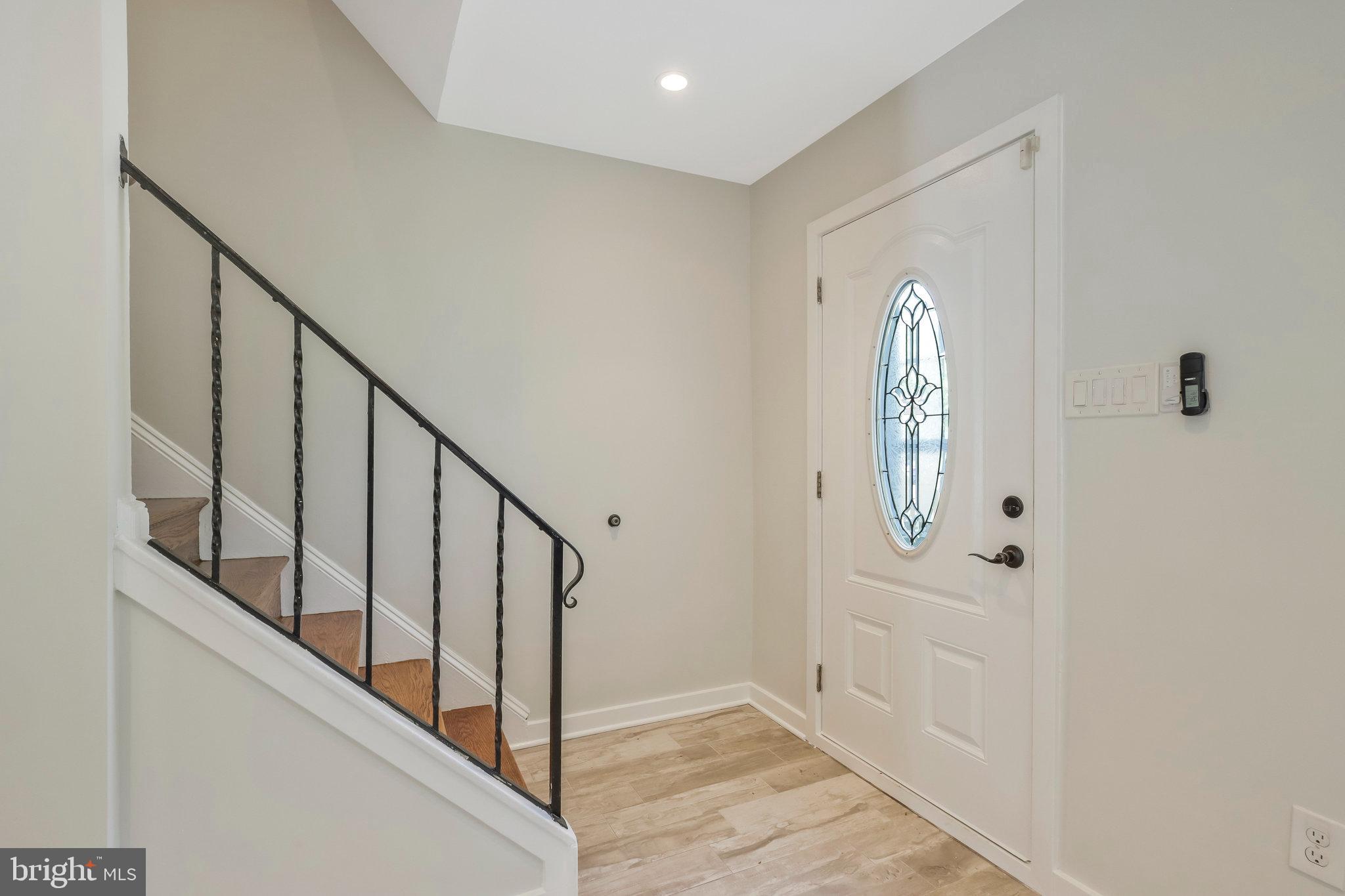 ROSEMONT - Residential Lease