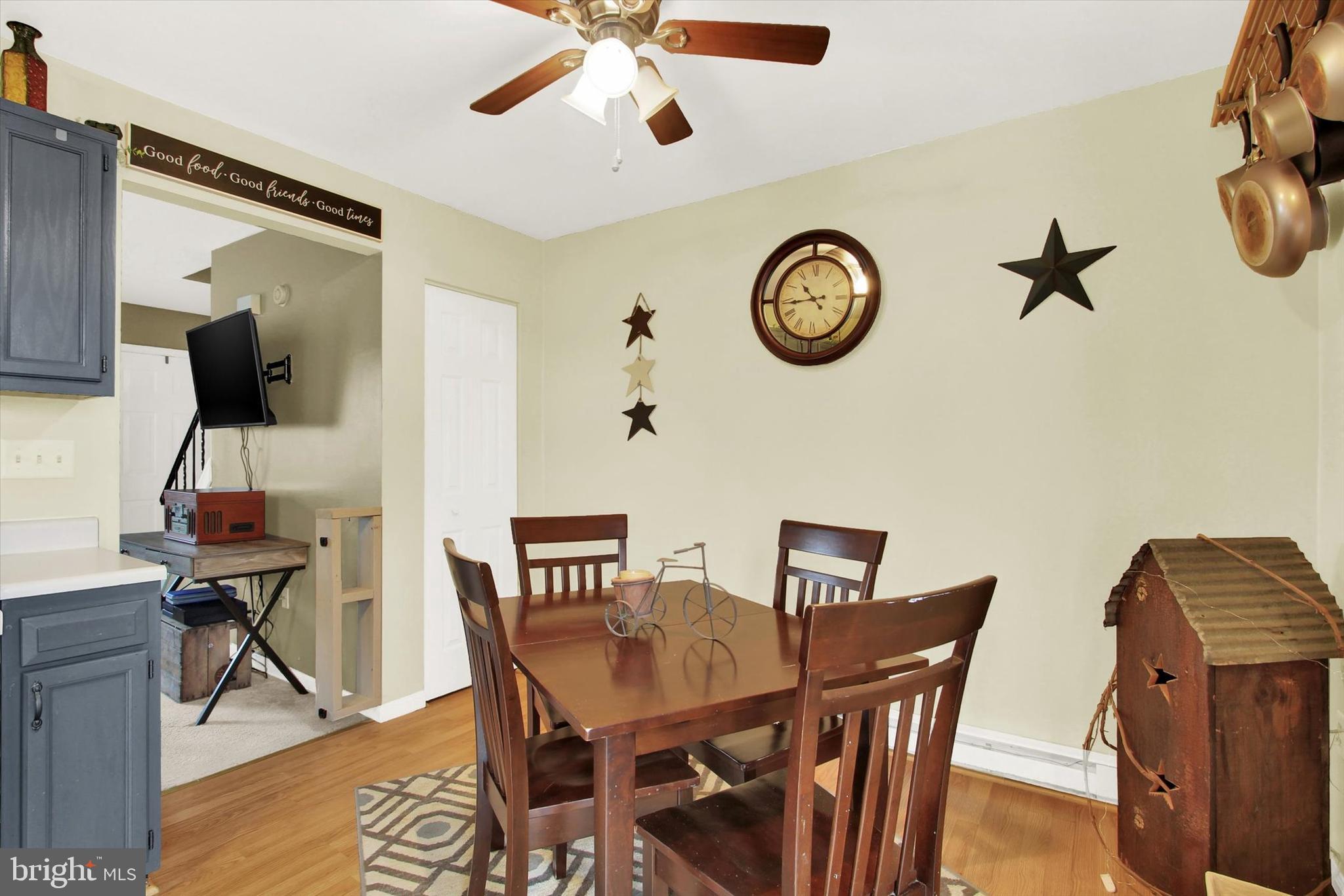 GLEN HOLLOW - Residential