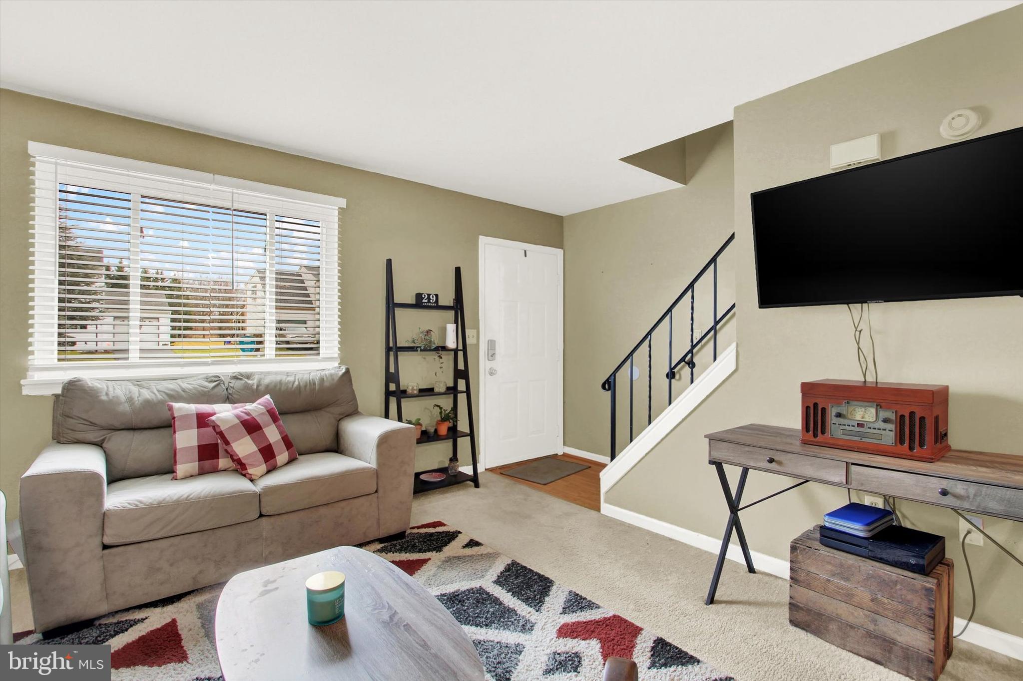GLEN HOLLOW - Residential