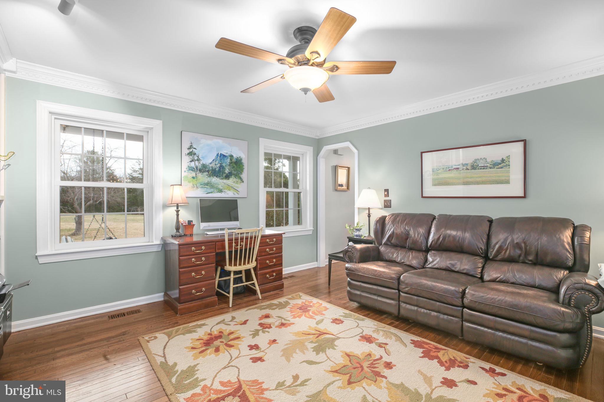 RIVER BLUFFS - Residential