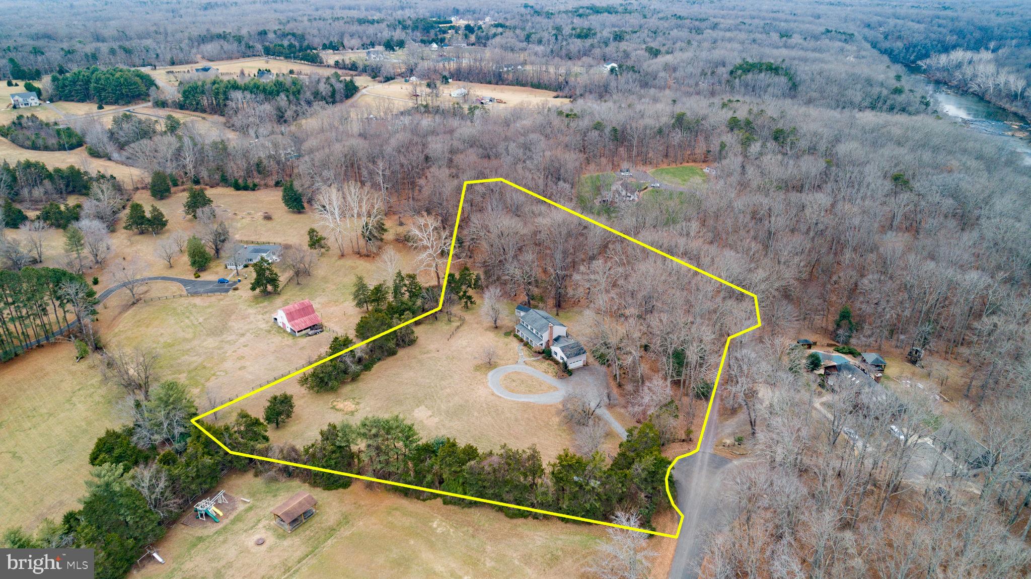 RIVER BLUFFS - Residential