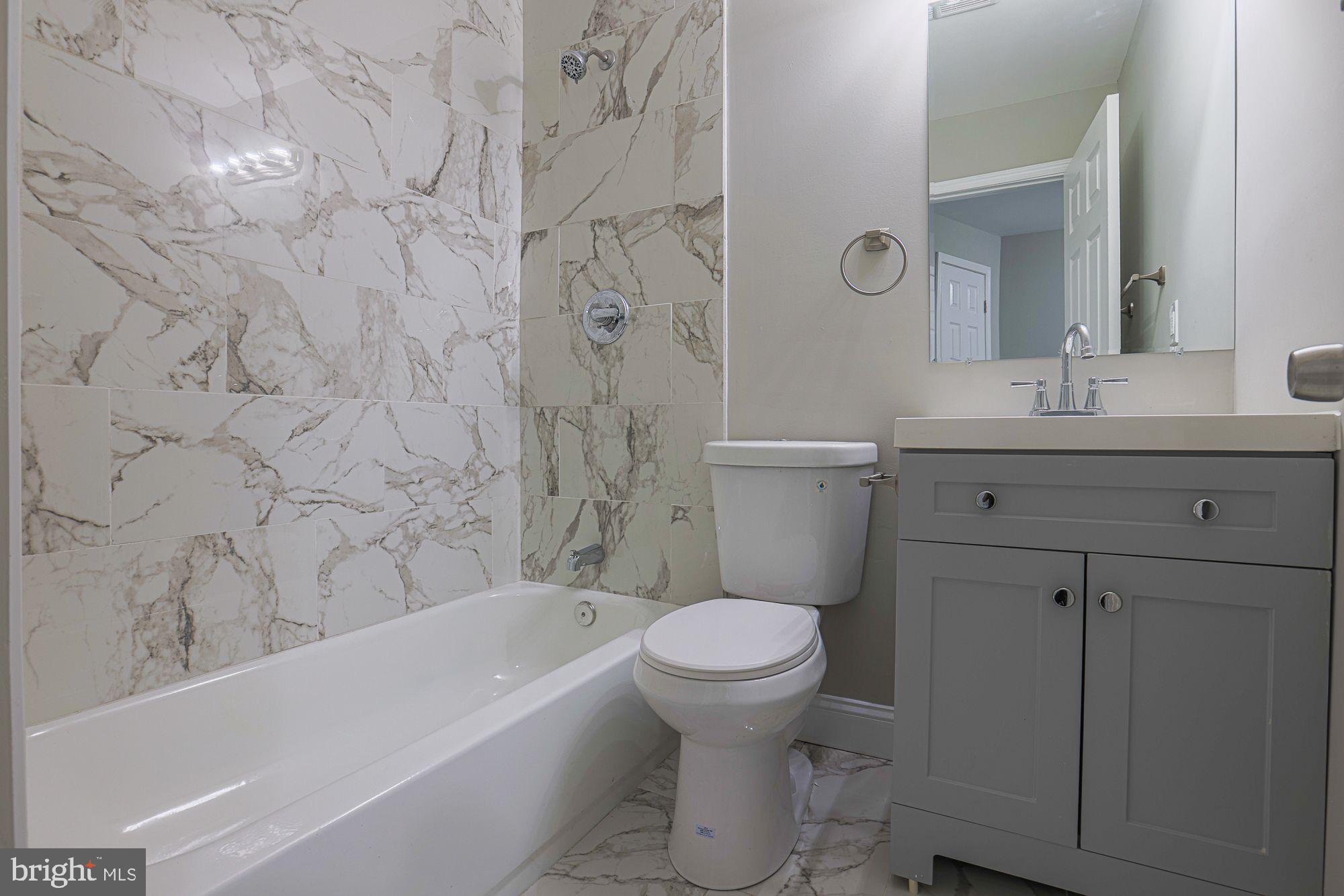 LINWOOD - Residential