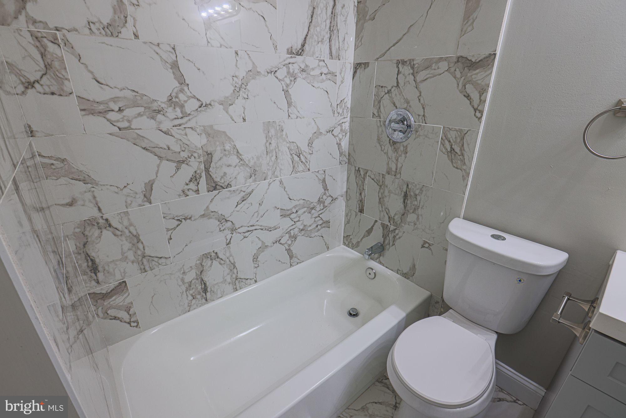 LINWOOD - Residential