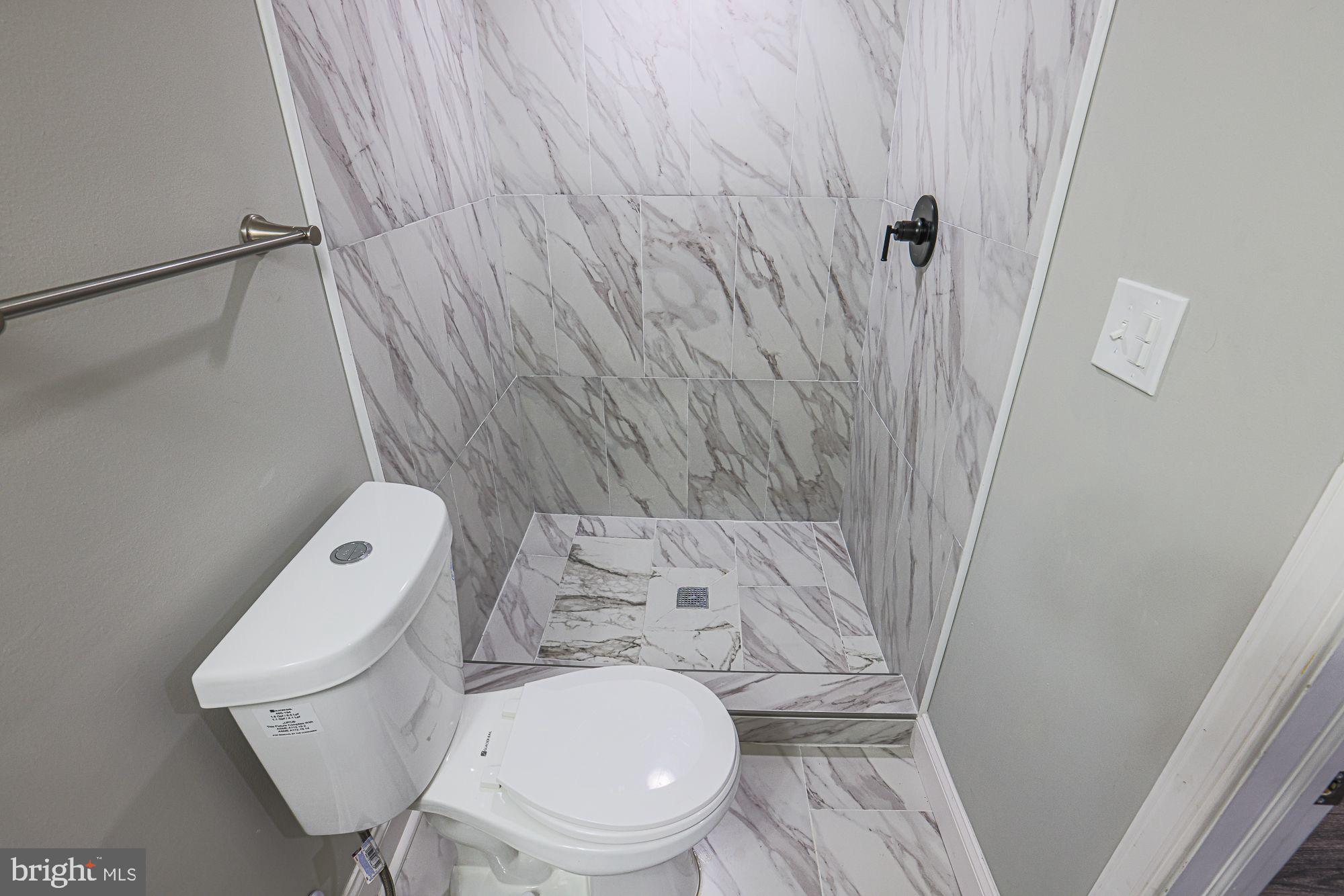 LINWOOD - Residential