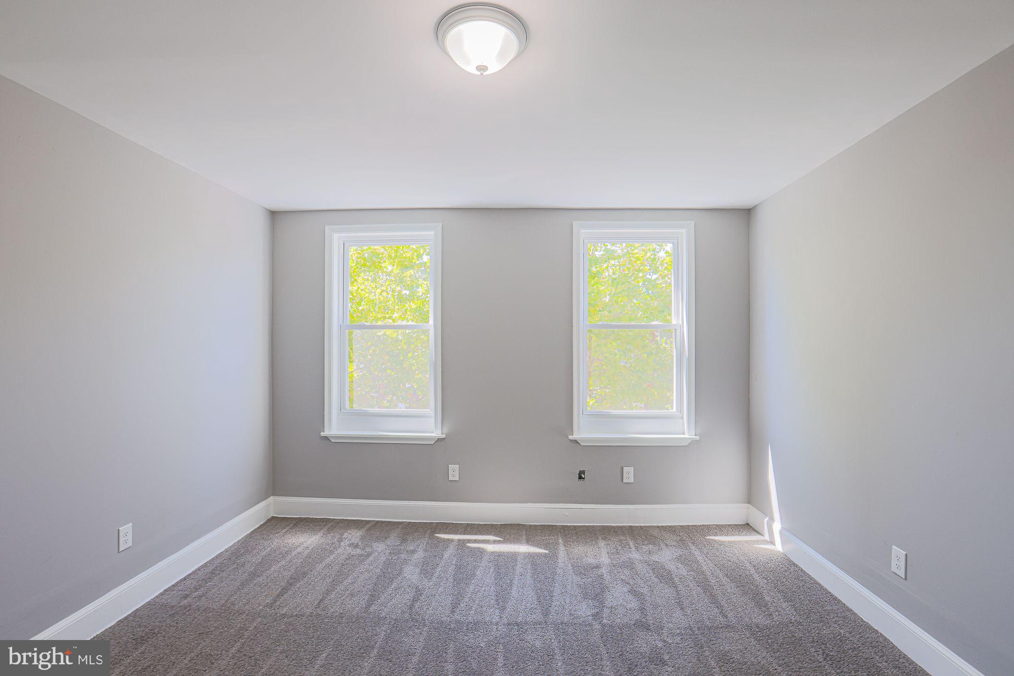 LINWOOD - Residential