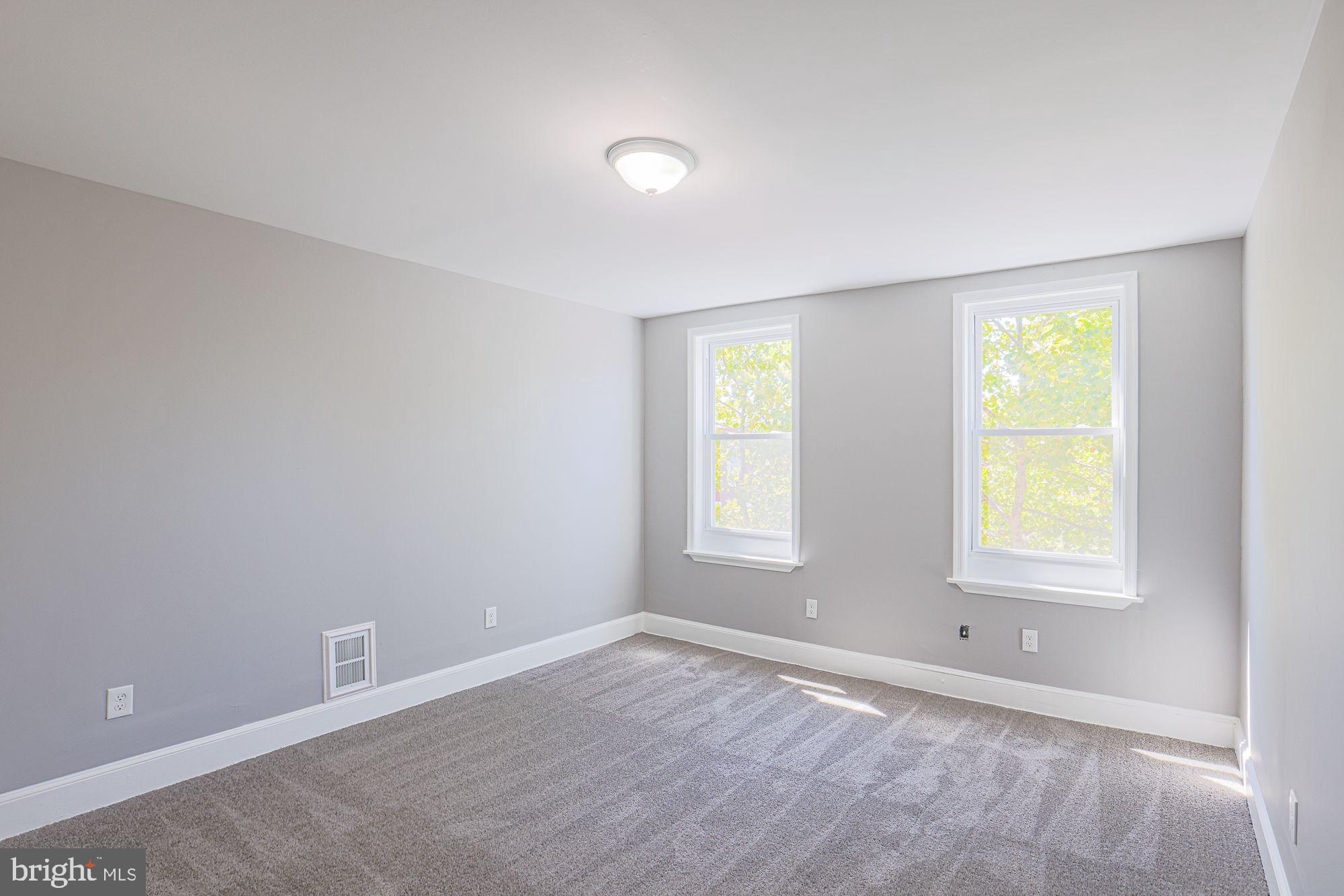 LINWOOD - Residential