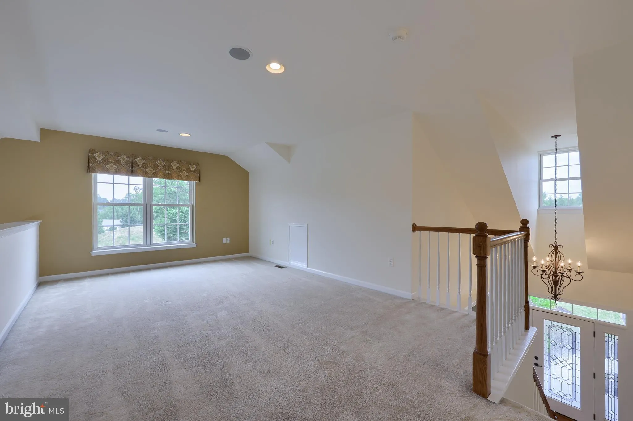 Gordonville, Pennsylvania 17529, United States, 2 Bedrooms Bedrooms, ,3 BathroomsBathrooms,Residential,Pending,33800