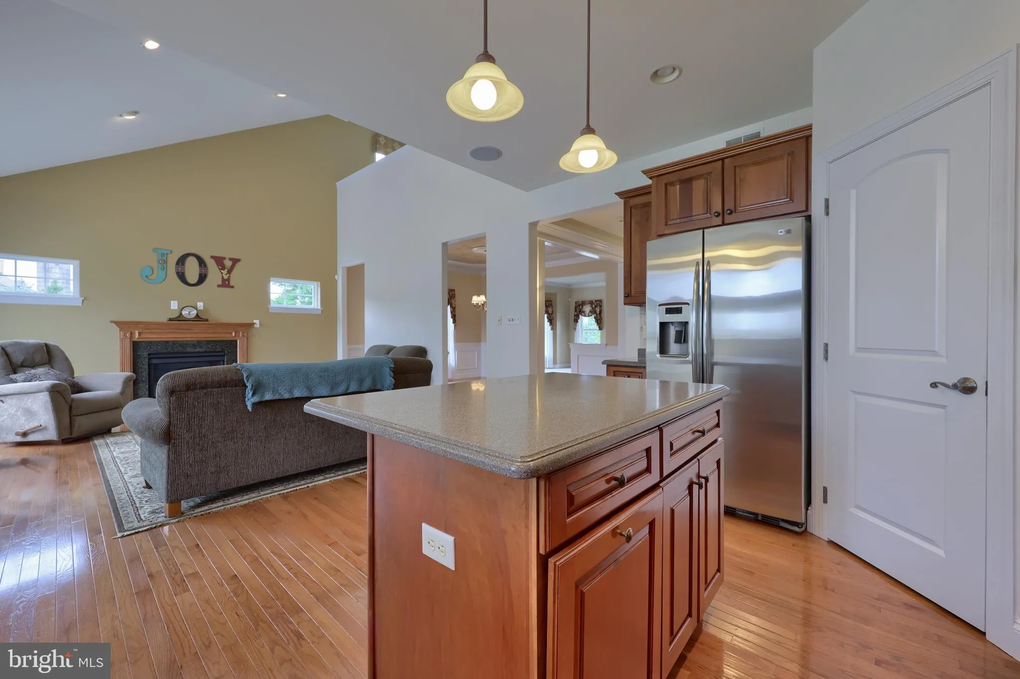 Gordonville, Pennsylvania 17529, United States, 2 Bedrooms Bedrooms, ,3 BathroomsBathrooms,Residential,Pending,33800