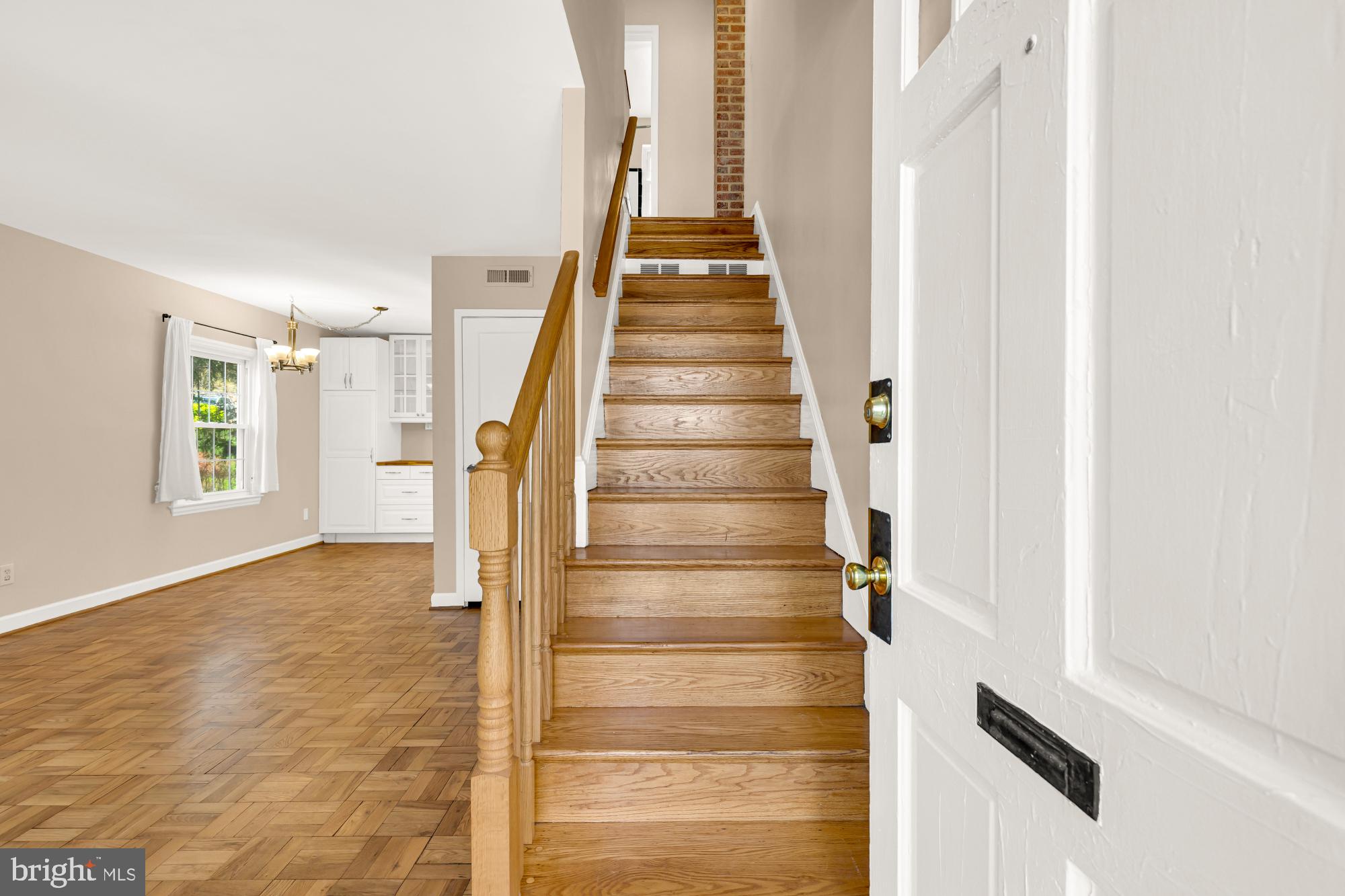 CHEVY CHASE CREST - Residential