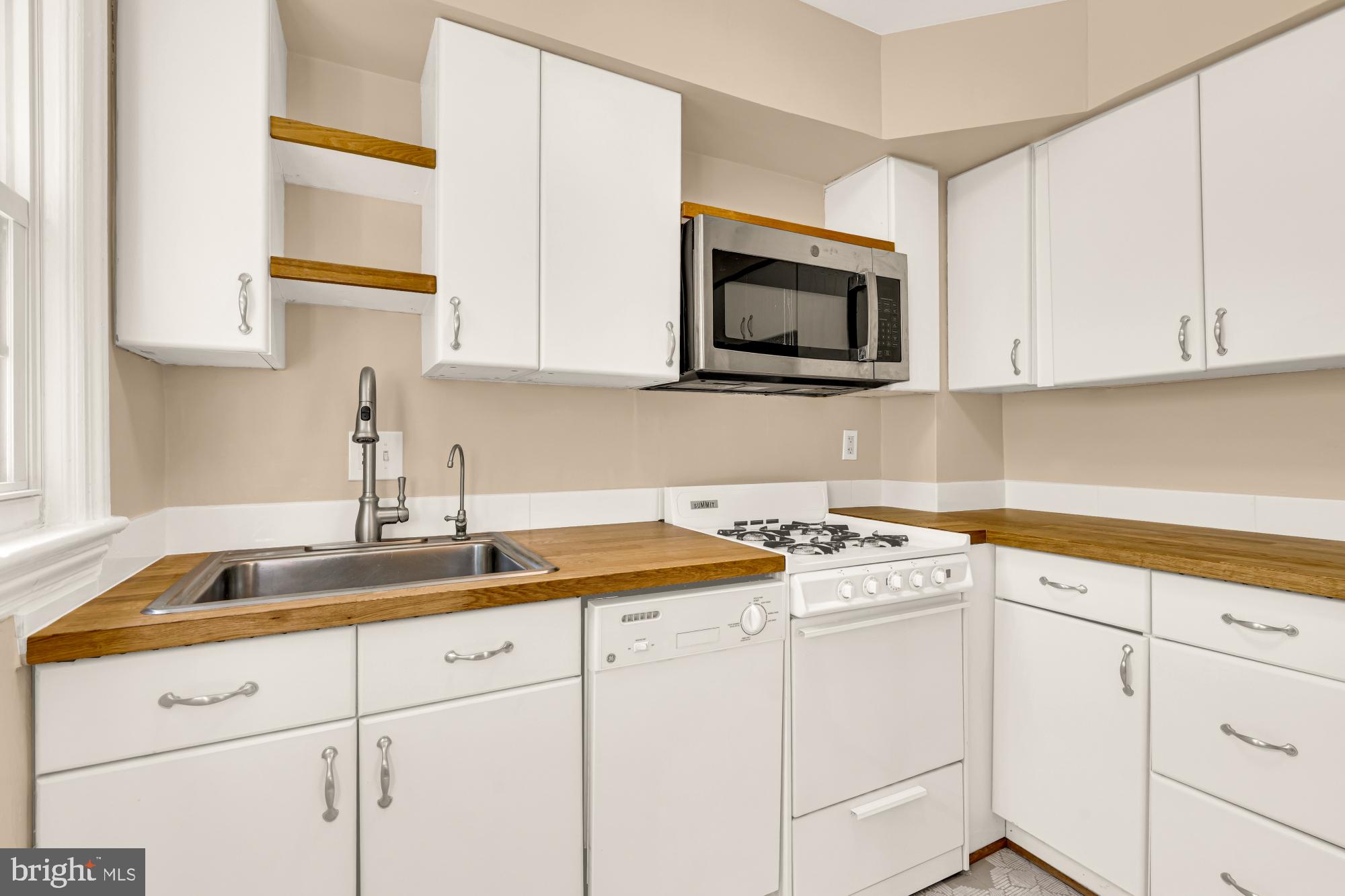 CHEVY CHASE CREST - Residential