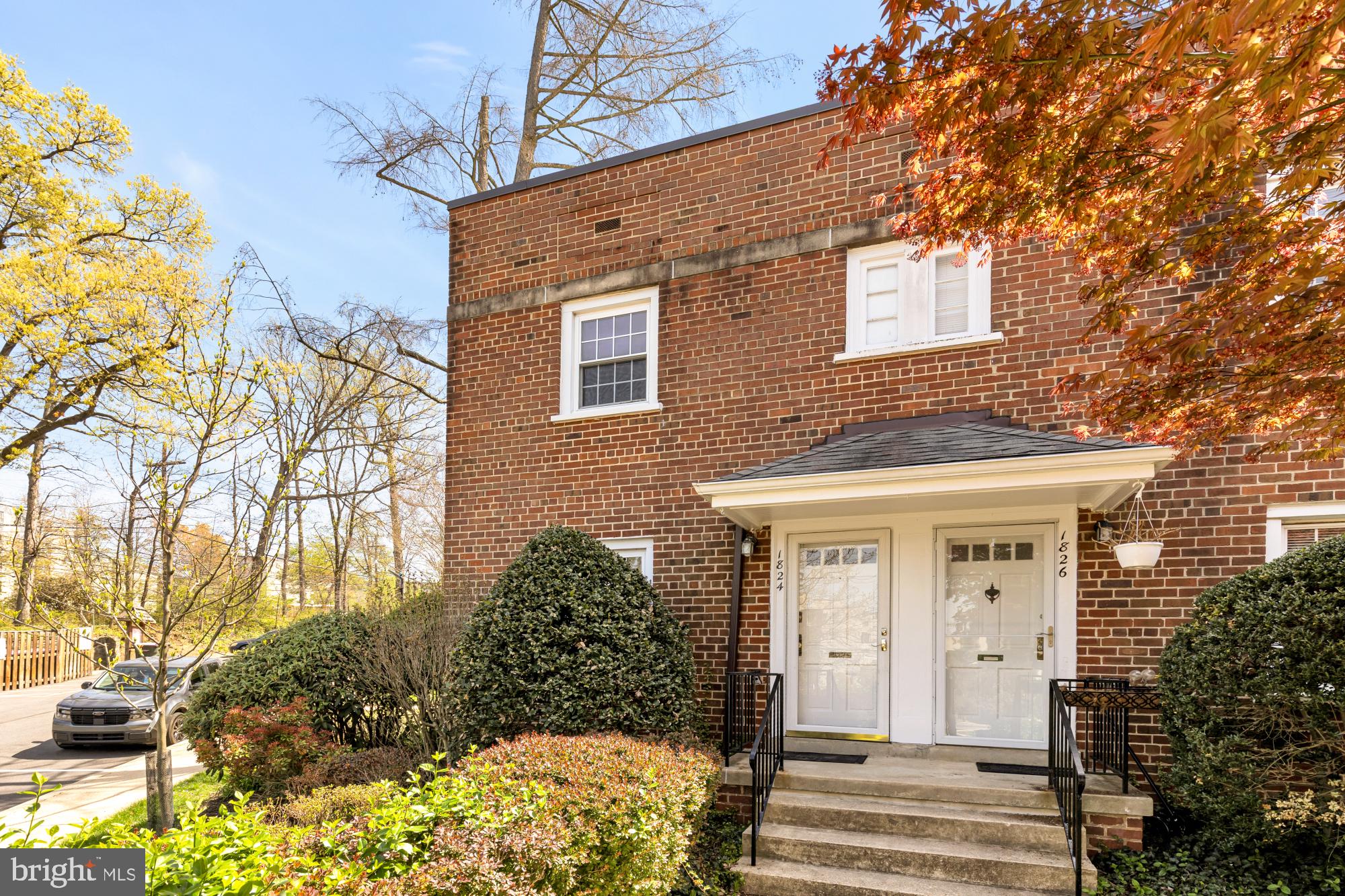 CHEVY CHASE CREST - Residential