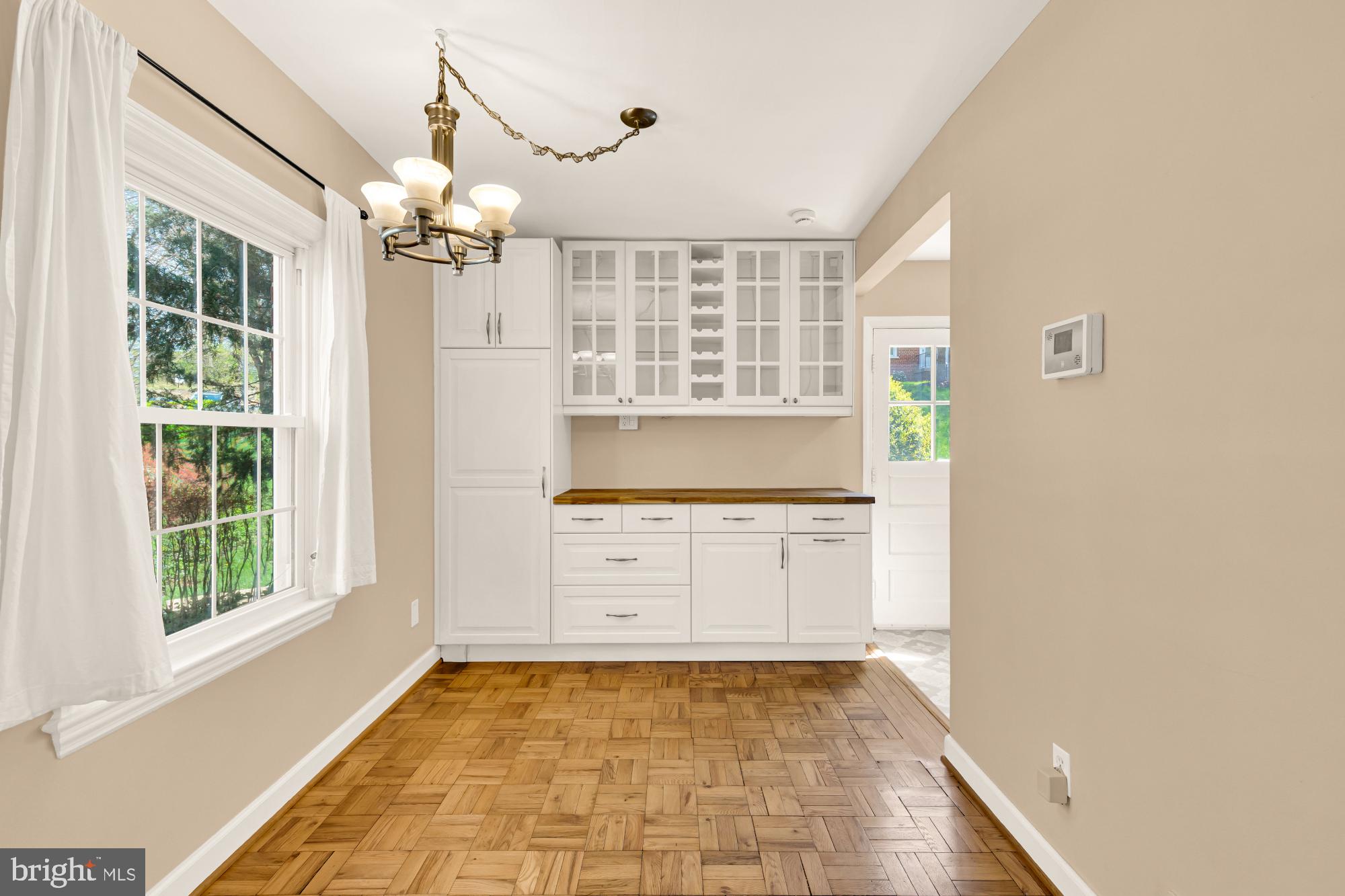 CHEVY CHASE CREST - Residential