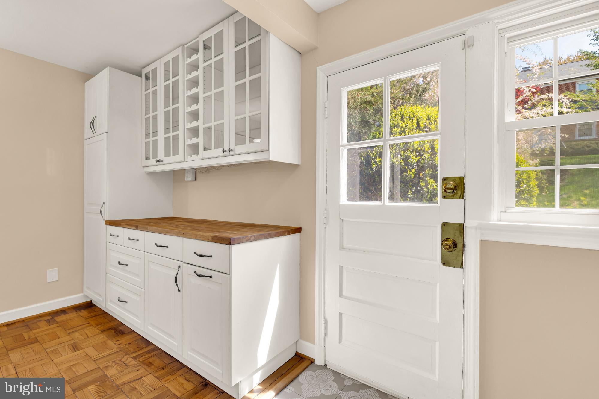 CHEVY CHASE CREST - Residential