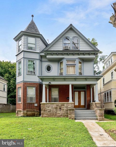 815 BERKELEY AVENUE TRENTON NJ 08618