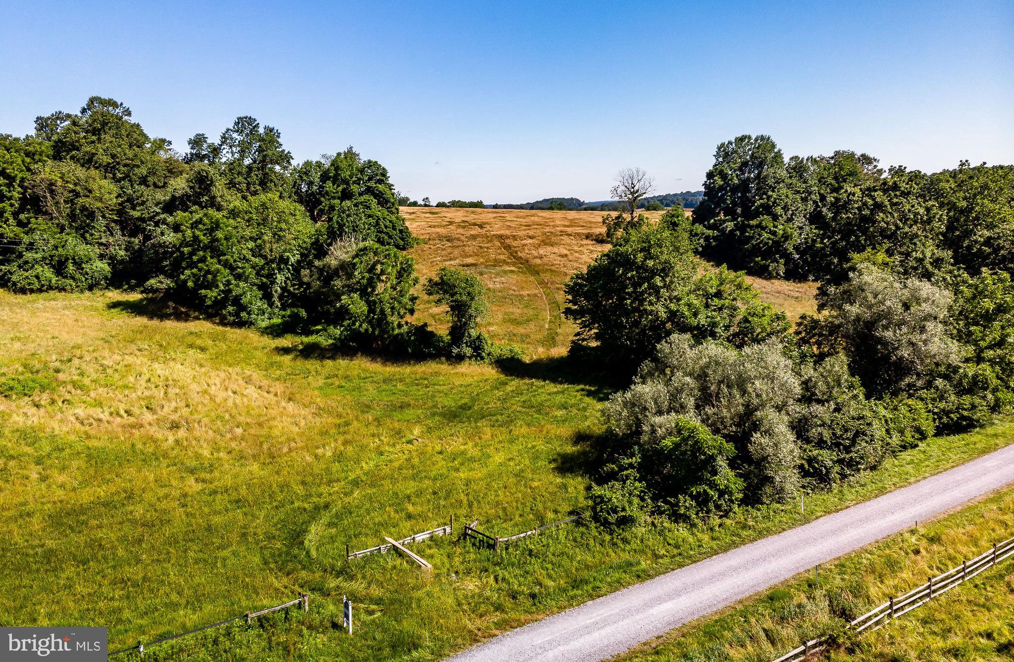 CHESHIRE HUNT - Land