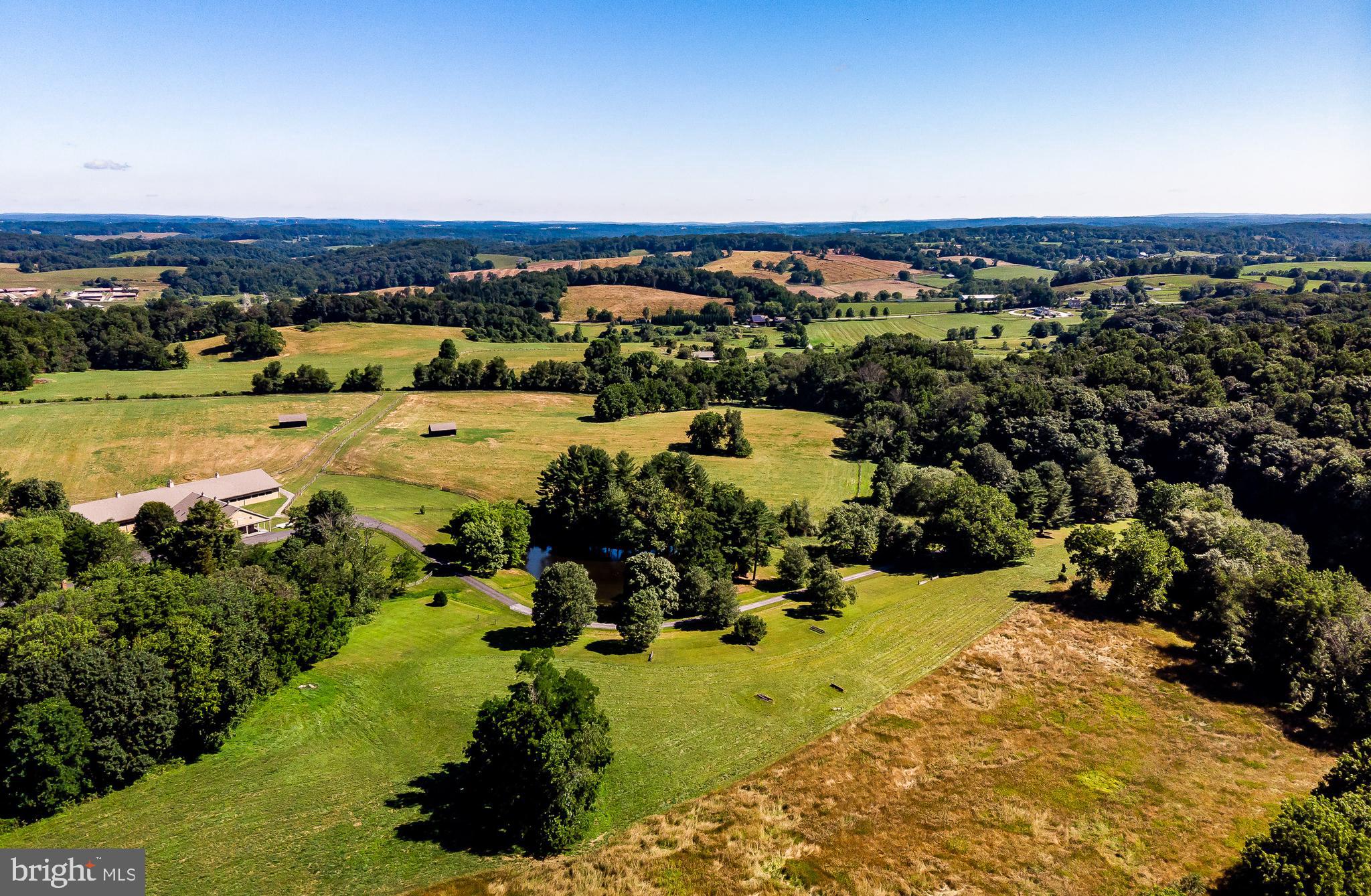 CHESHIRE HUNT - Land