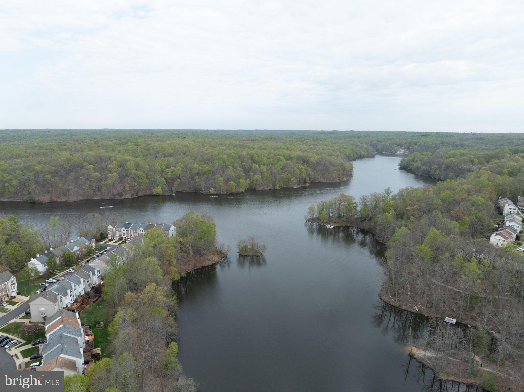 LAKE RIDGE - Residential