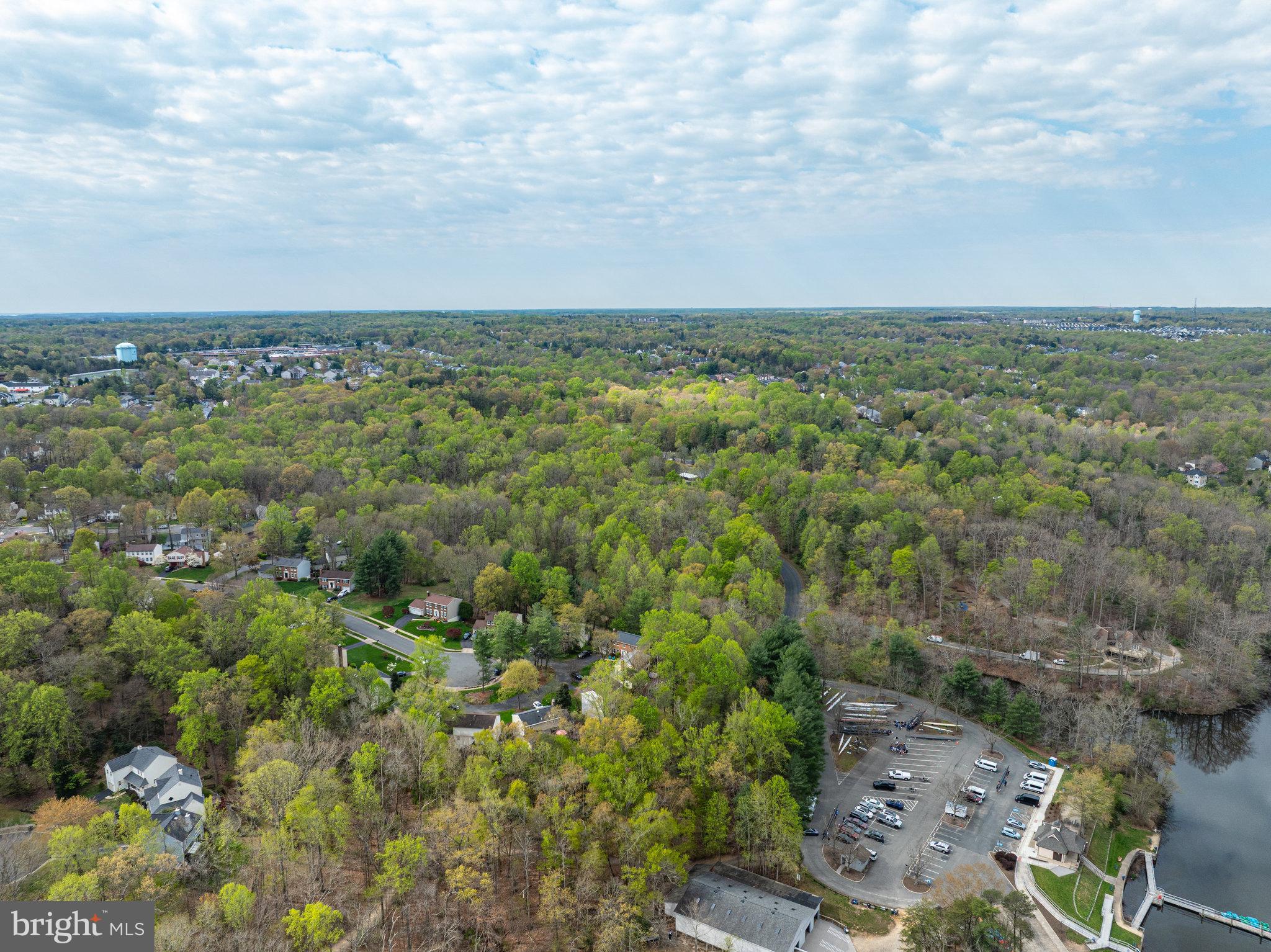 LAKE RIDGE - Residential
