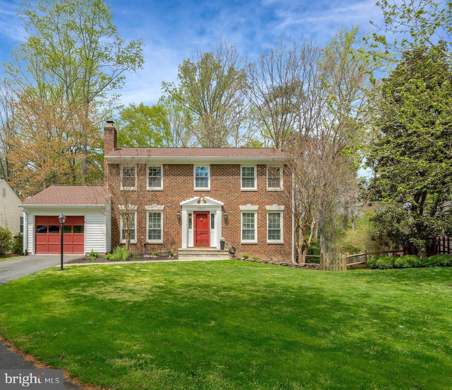 LAKE RIDGE - Residential