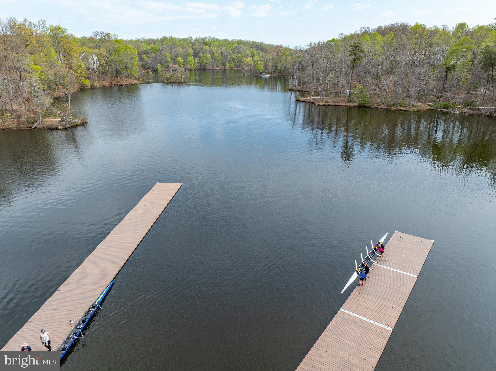 LAKE RIDGE - Residential